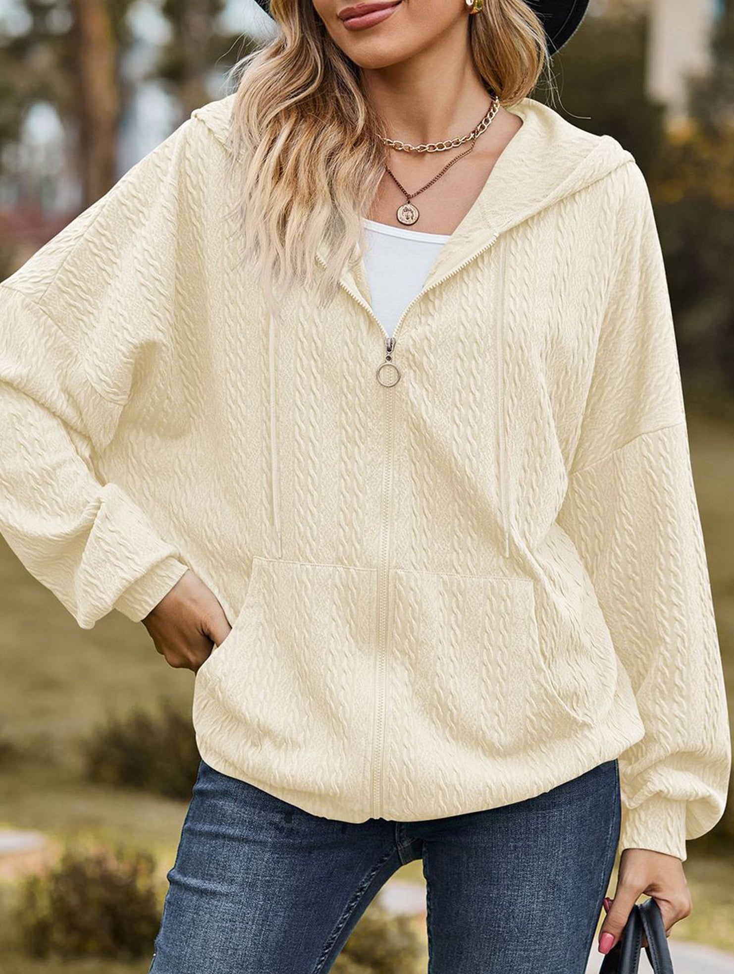 Pocket long-sleeved loose hooded sweatshirt