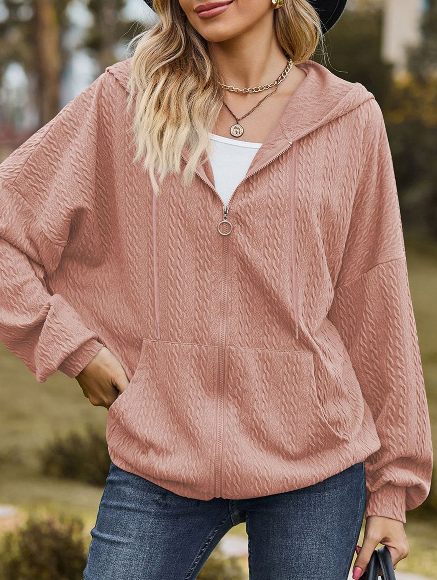 Pocket long-sleeved loose hooded sweatshirt