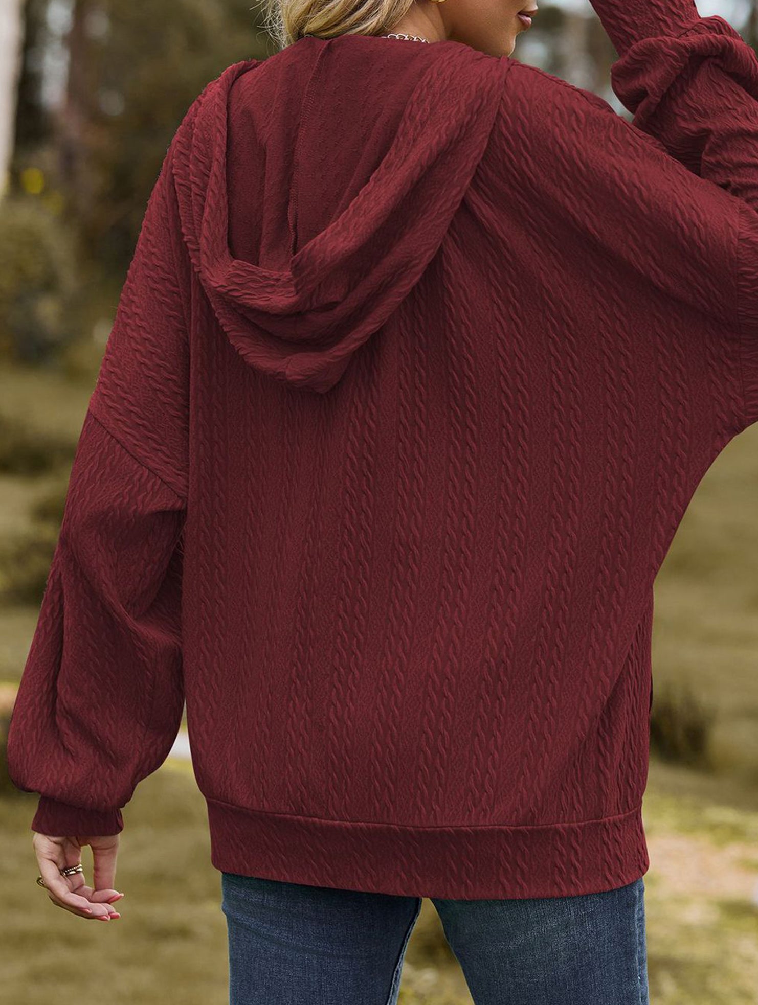 Pocket long-sleeved loose hooded sweatshirt