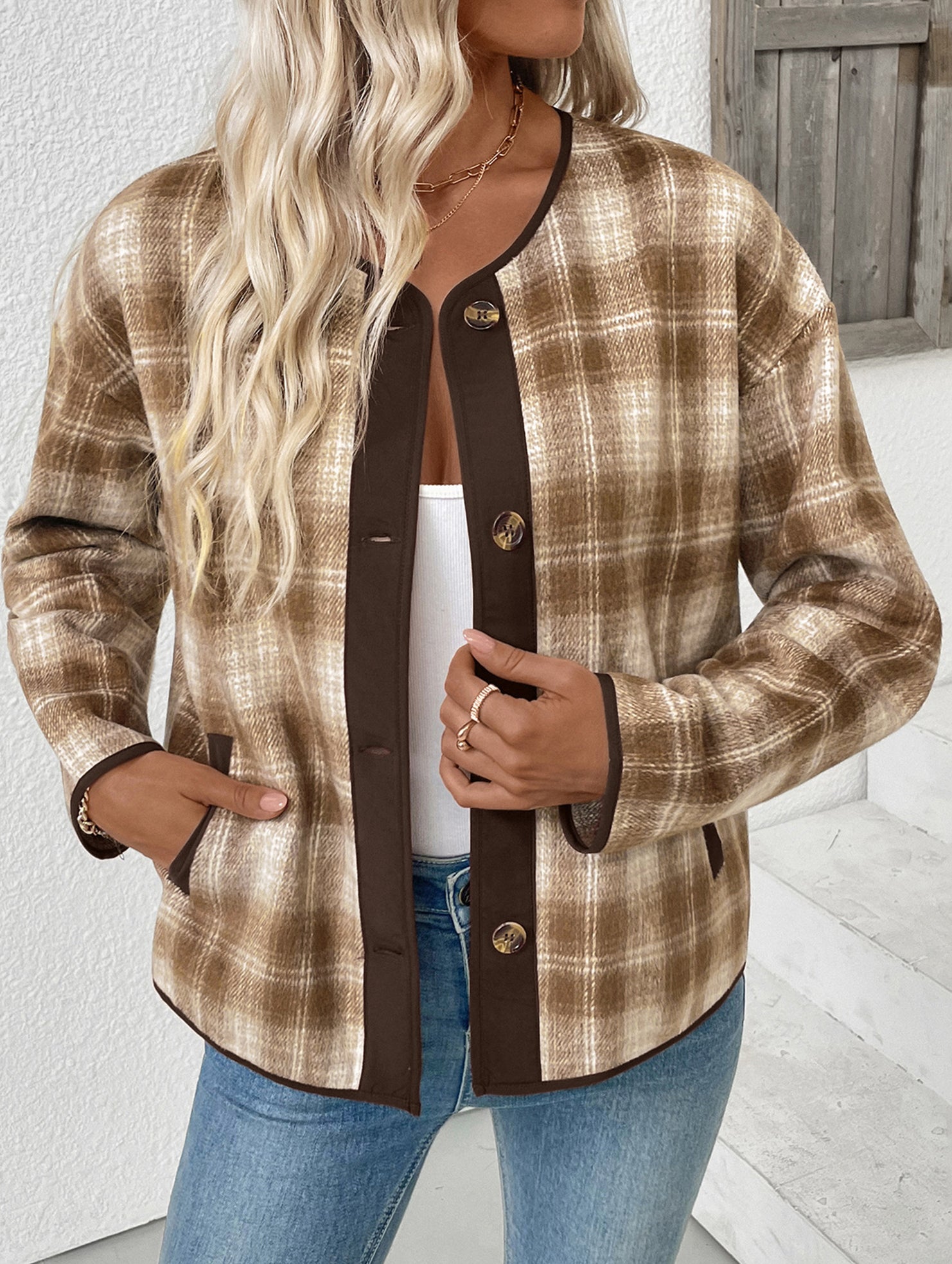 Retro-style high-end plaid cardigan