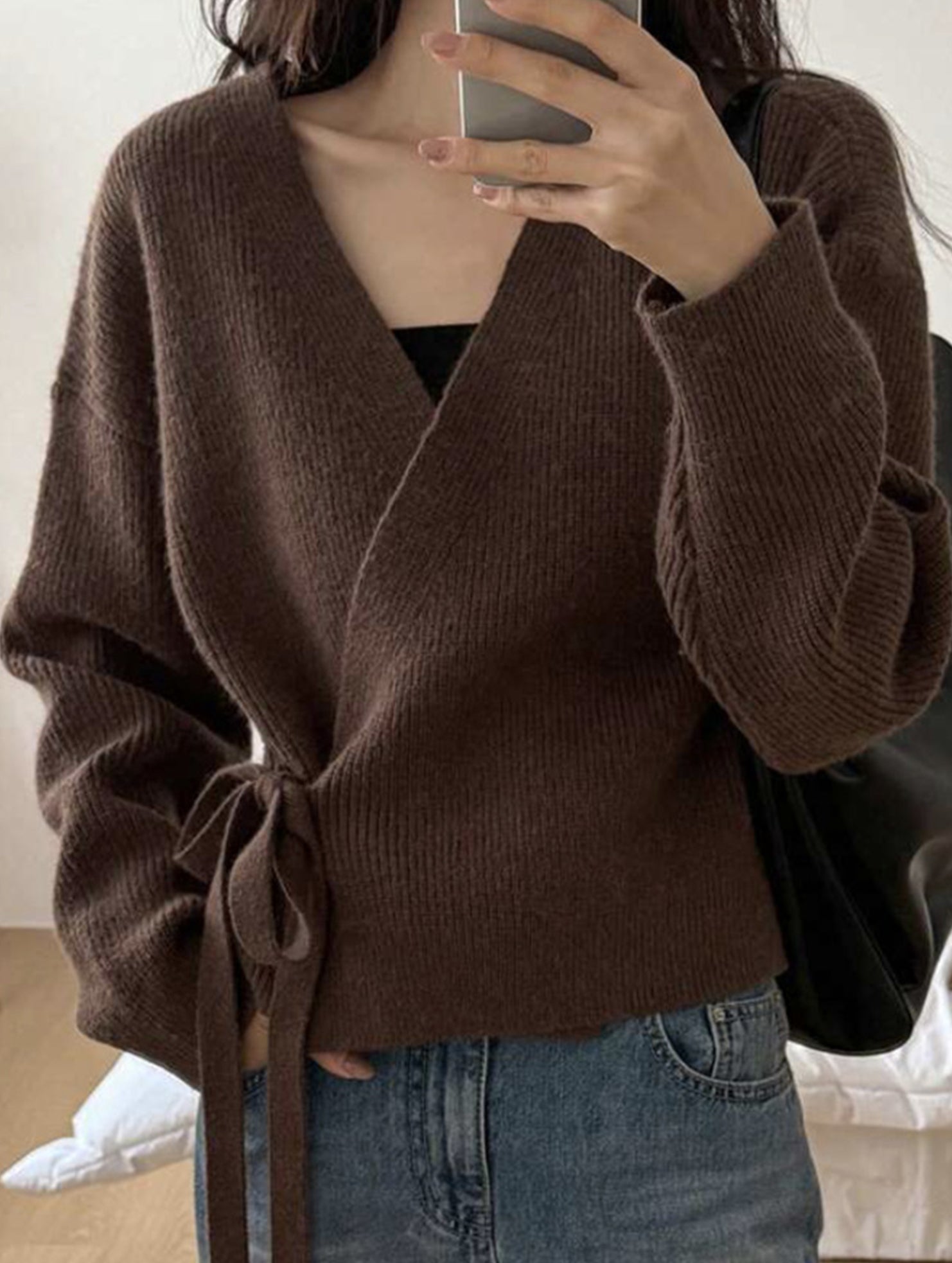 V-neck fitted waist belted knit cardigan