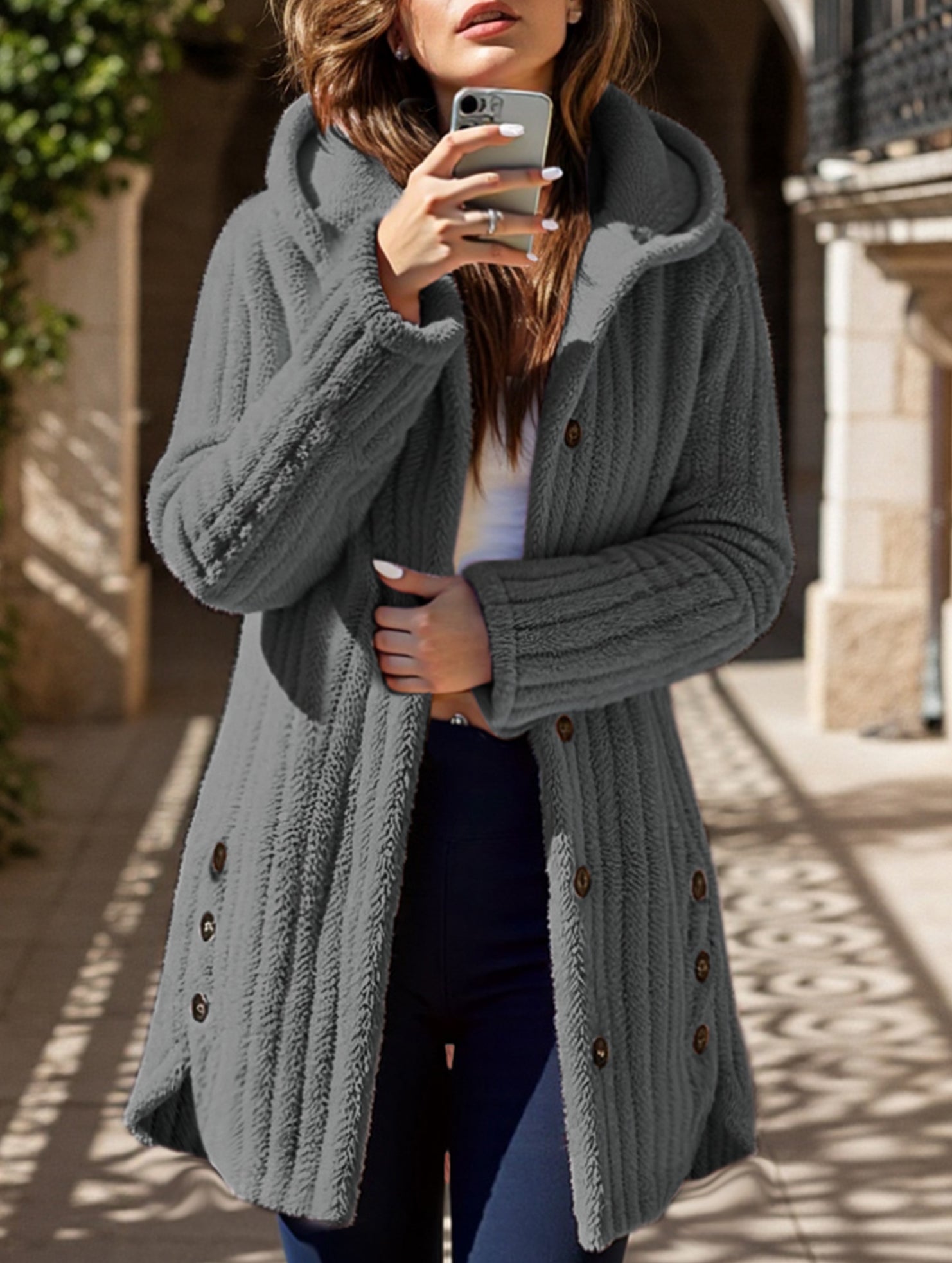 Solid color long-sleeved hooded loose jacket