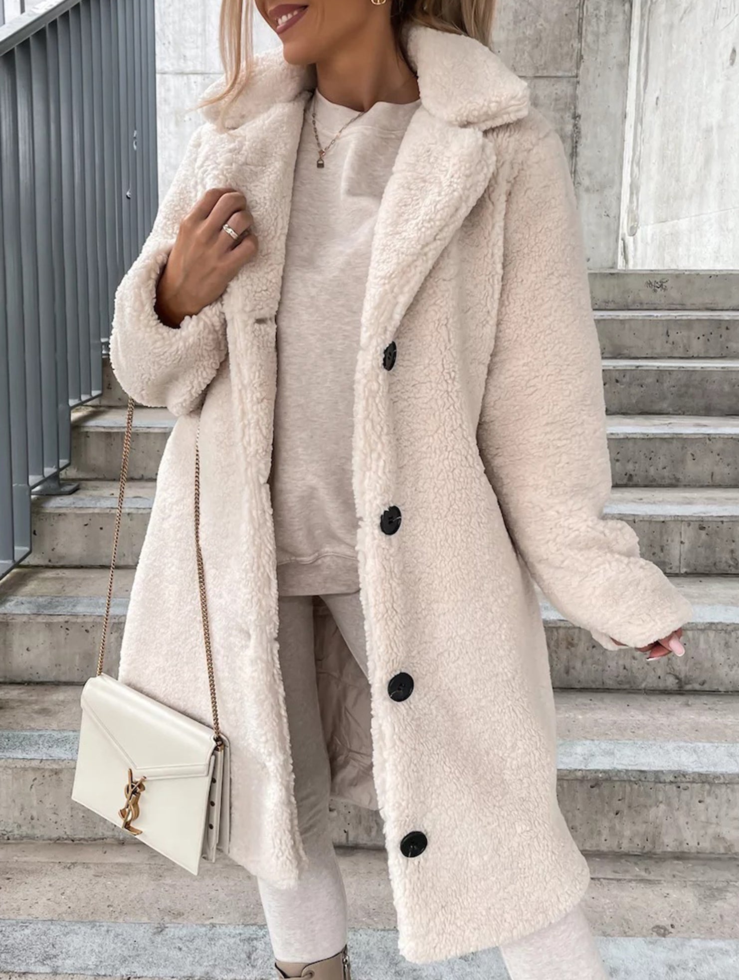 Popular long-sleeved collared jacket