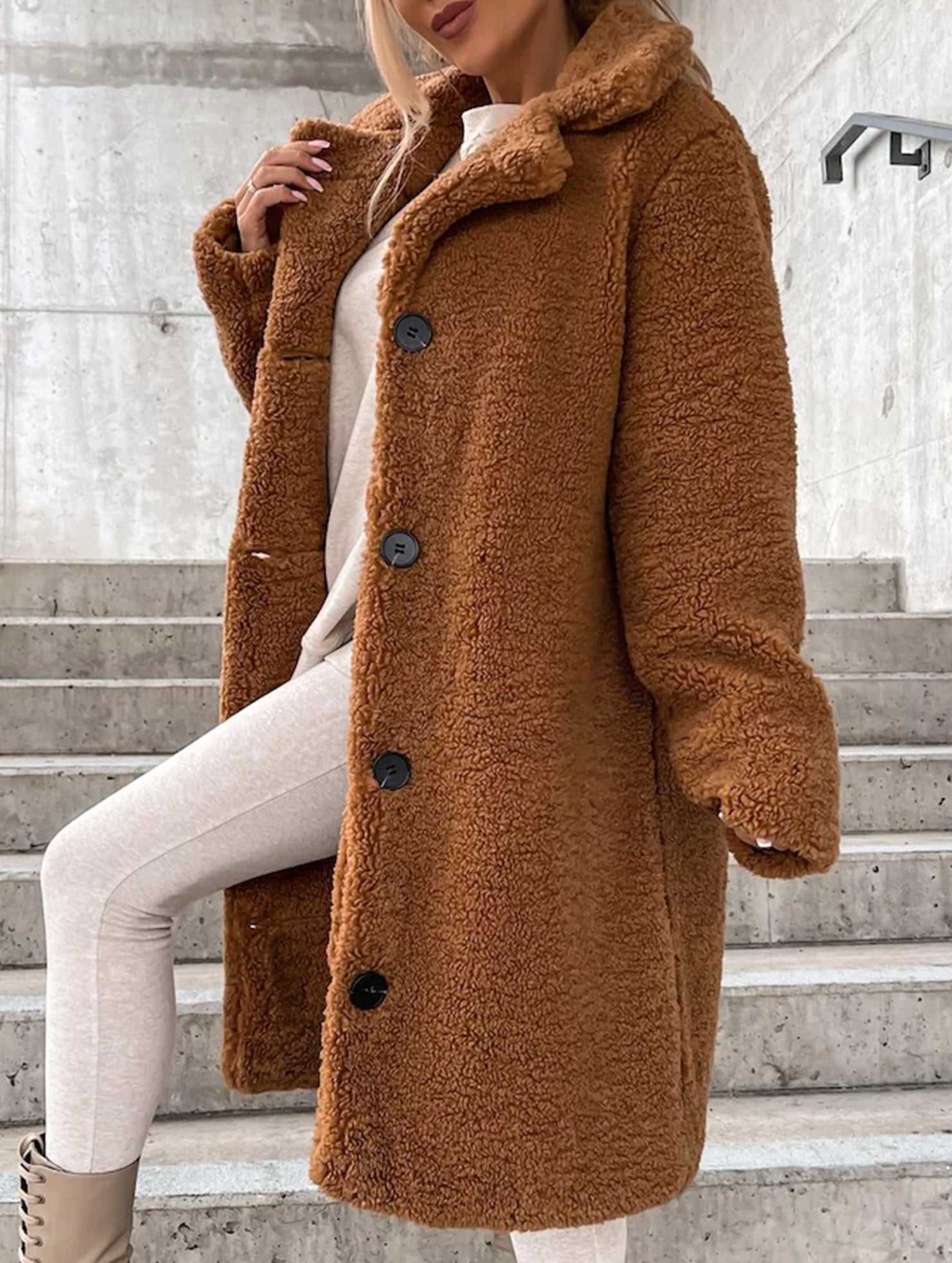 Popular long-sleeved collared jacket