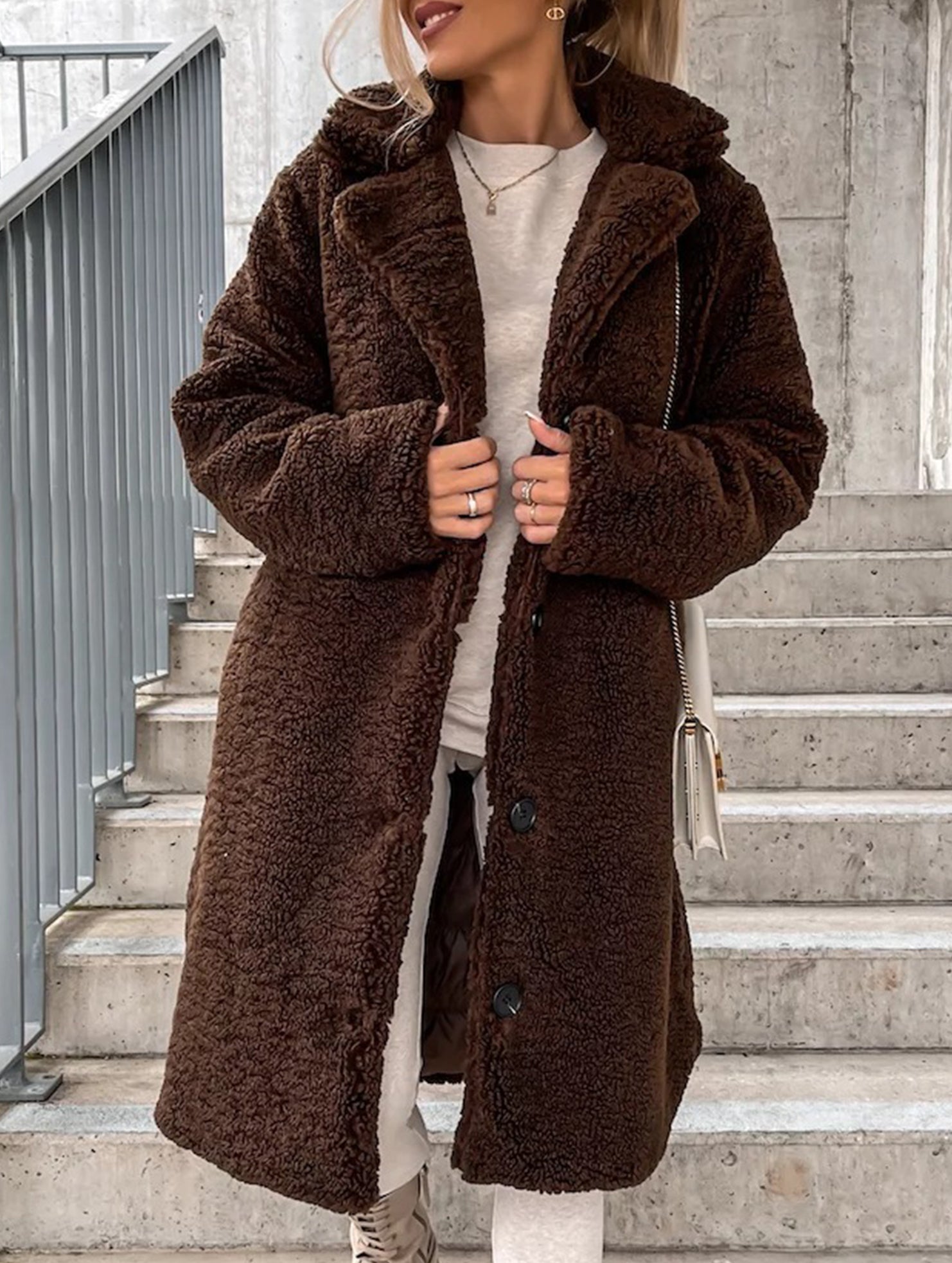 Popular long-sleeved collared jacket