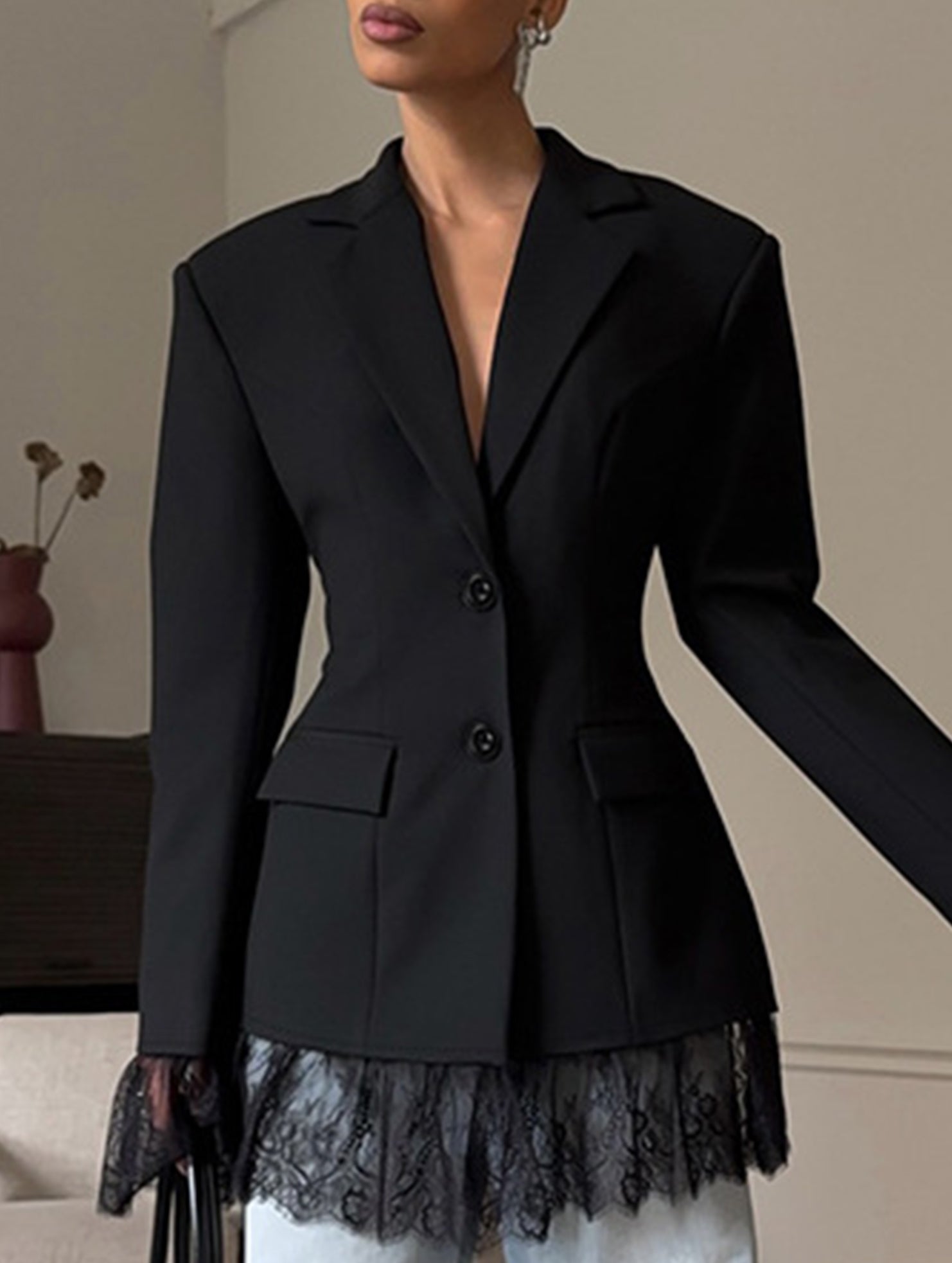 Versatile waist-cinching lace-trimmed suit jacket