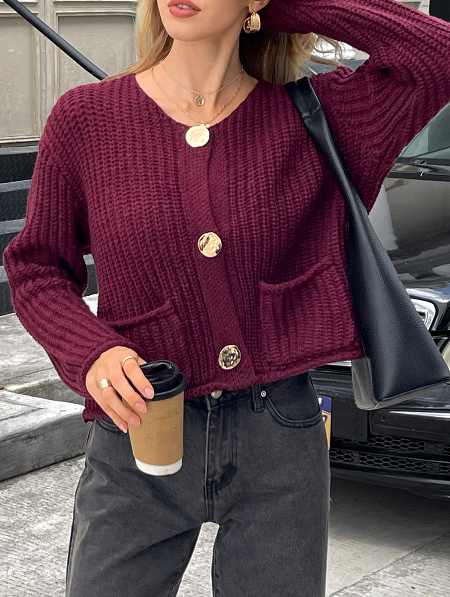 Casual long-sleeved shirts and sweaters