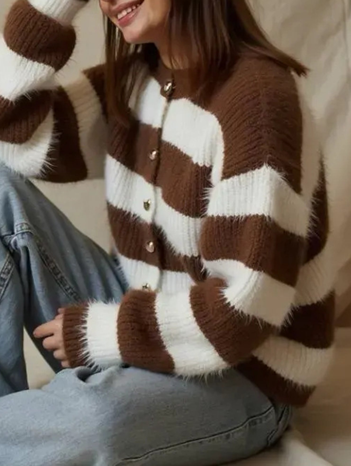 Crew neck striped knit cardigan