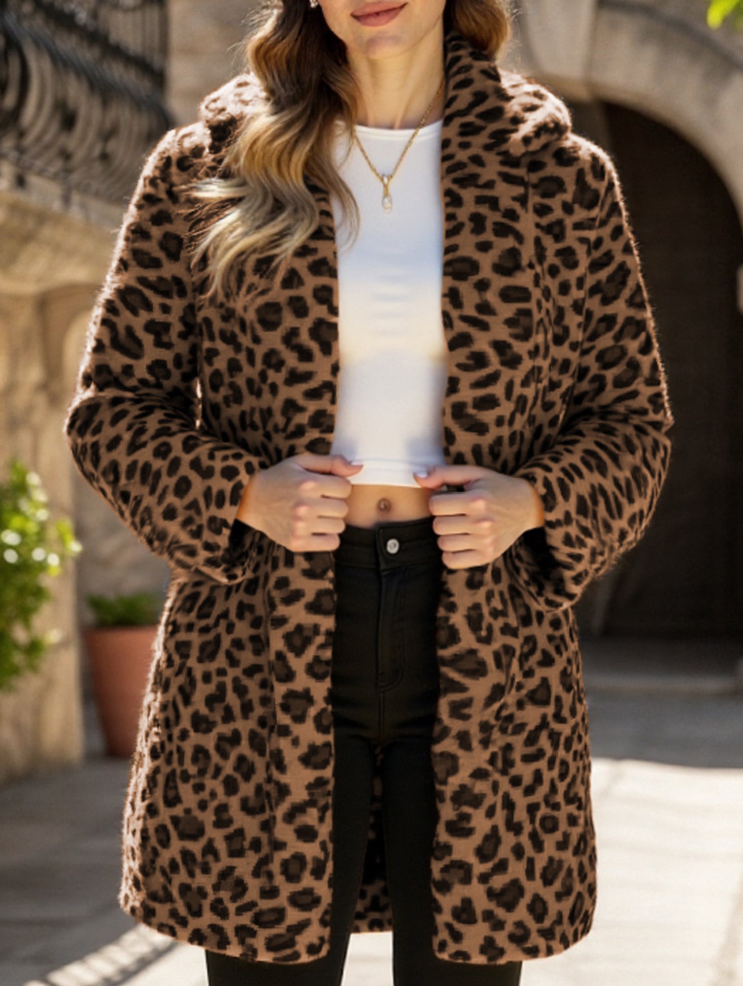 Stylish loose leopard print coat