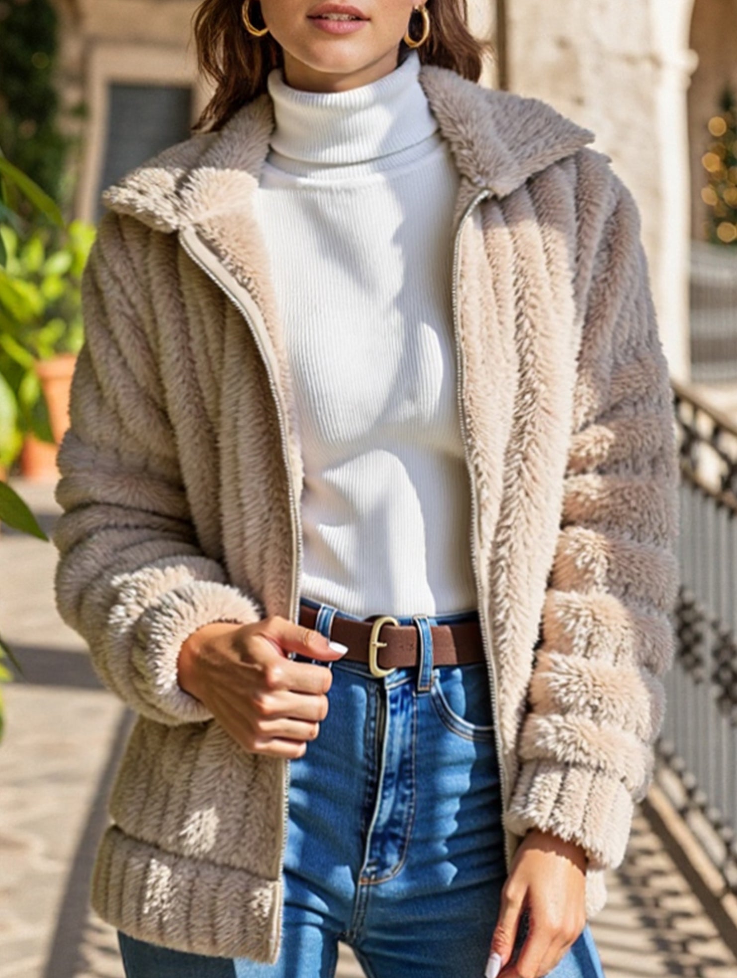 Solid color collared short plush cardigan