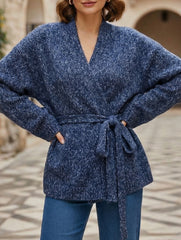 Stylish long-sleeved top and suit set