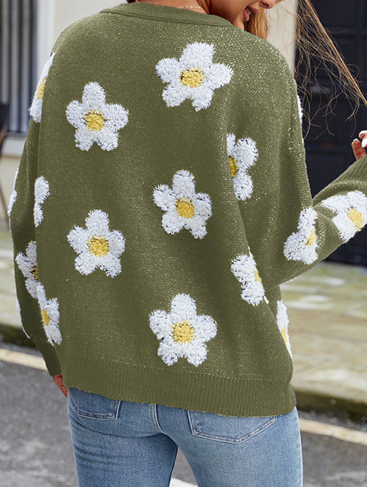 3D floral V-neck knit cardigan