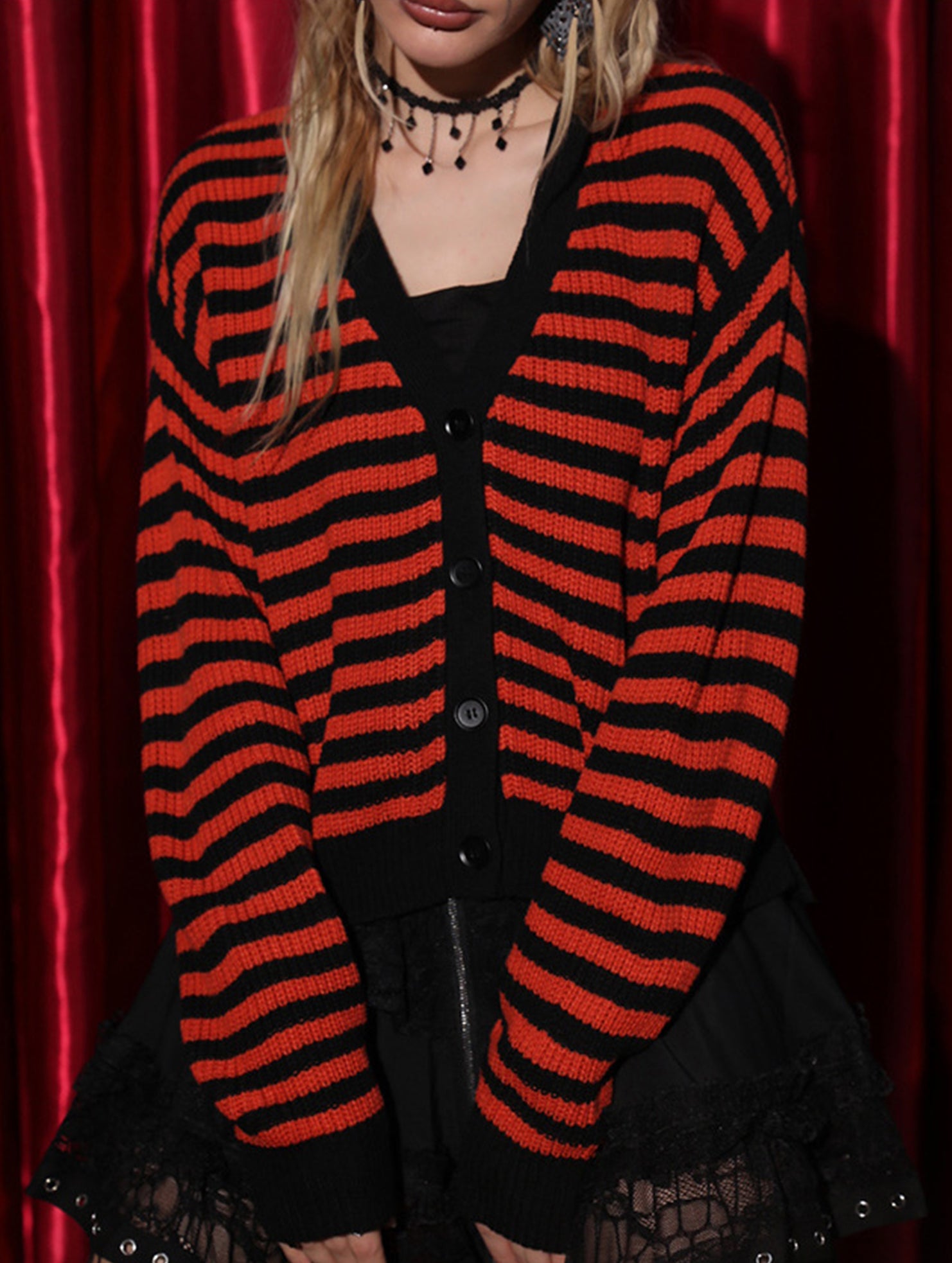 Casual short striped V-neck knit cardigan