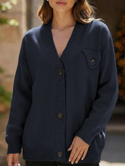 Long-sleeved triangular pocket knit cardigan
