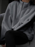 Versatile solid color zip-up collar coat