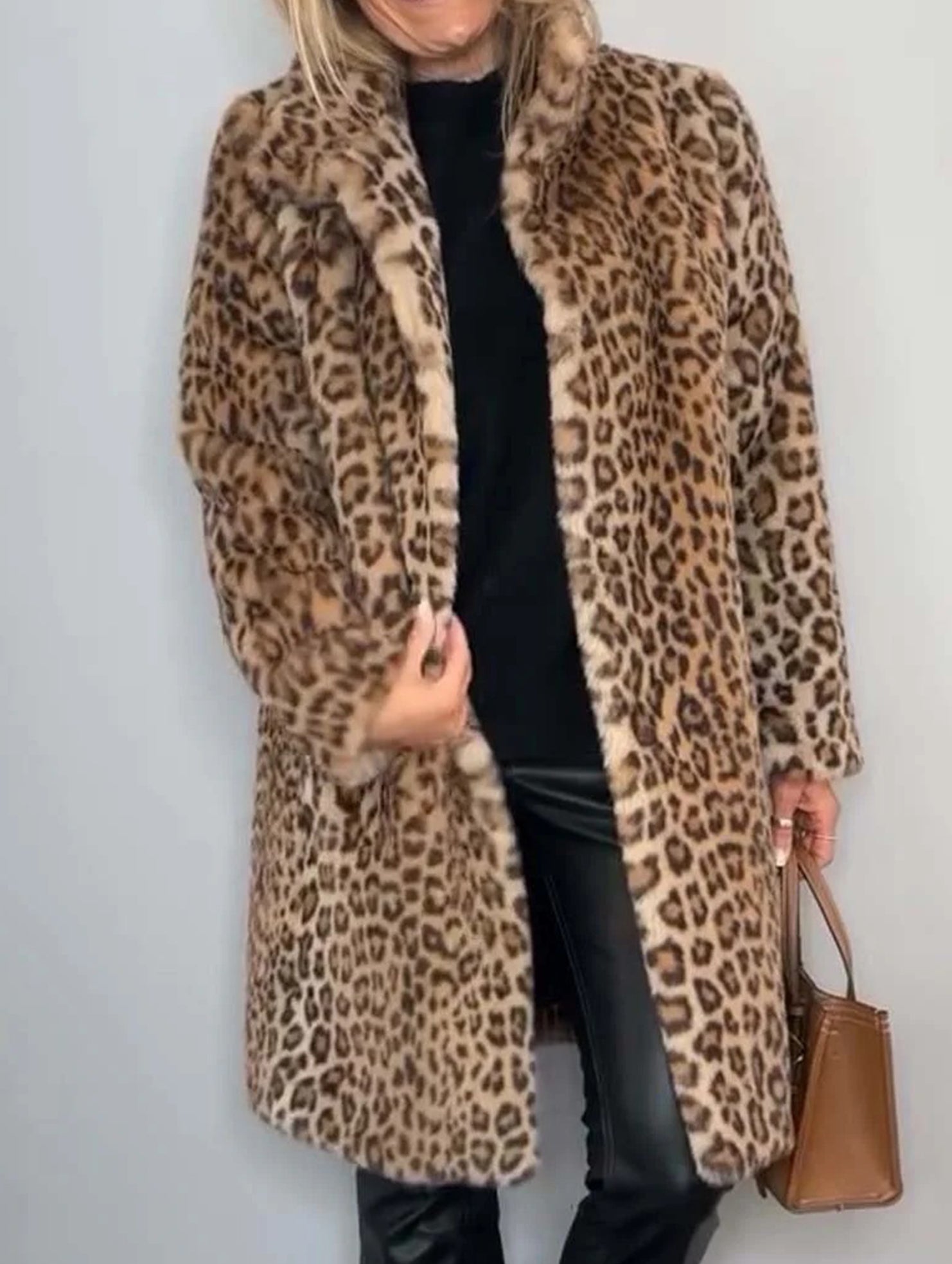 Stylish leopard print plush mid-length coat