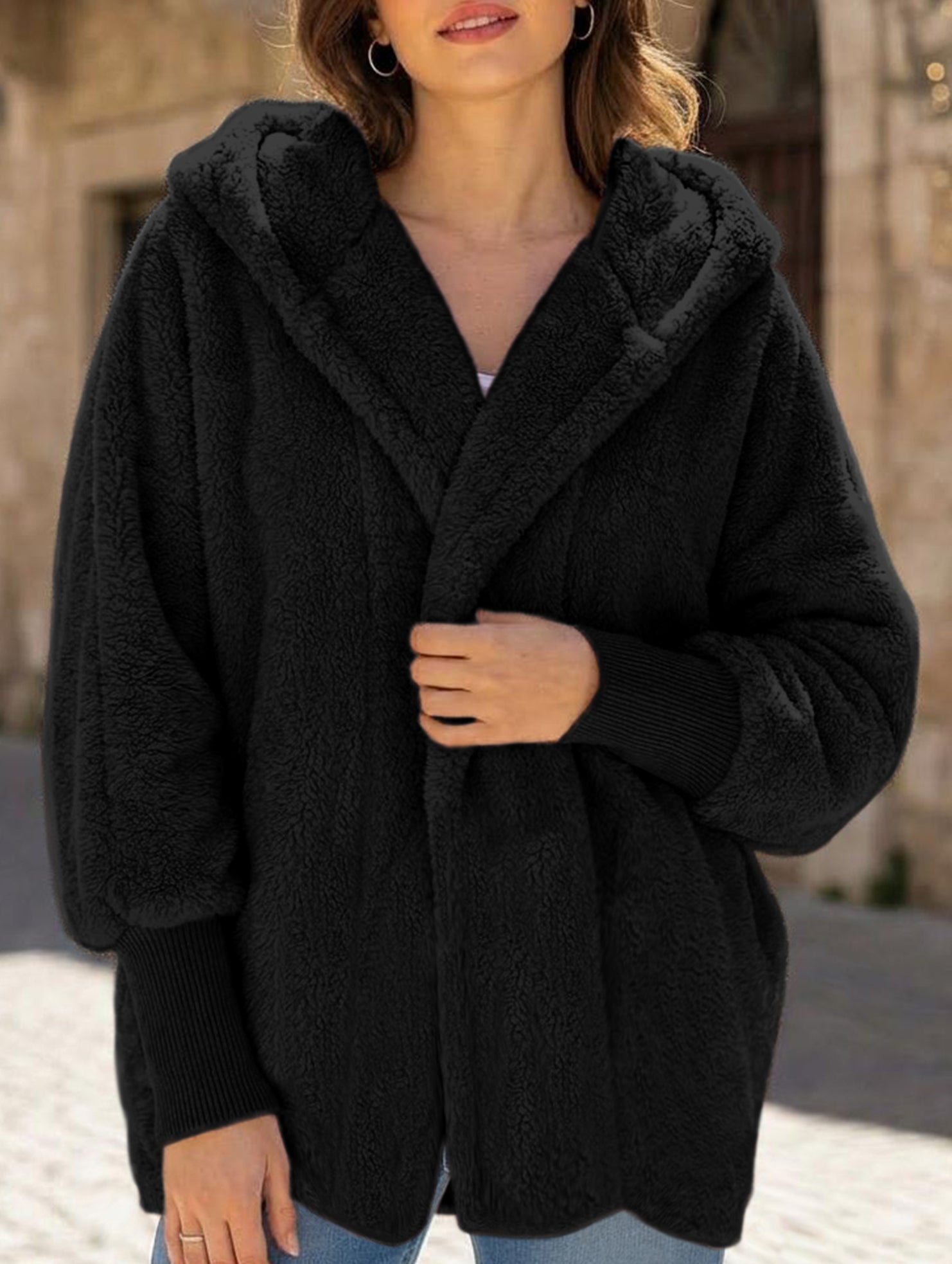 Loose-fitting solid color long-sleeved hooded jacket