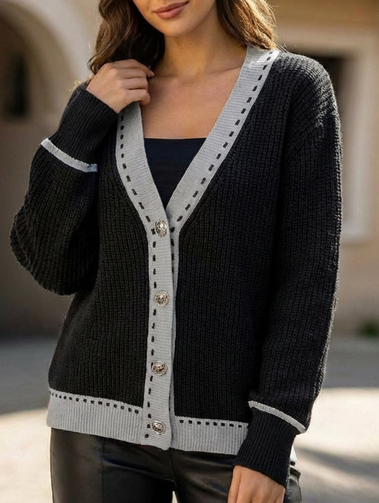 V-neck single-breasted striped cardigan