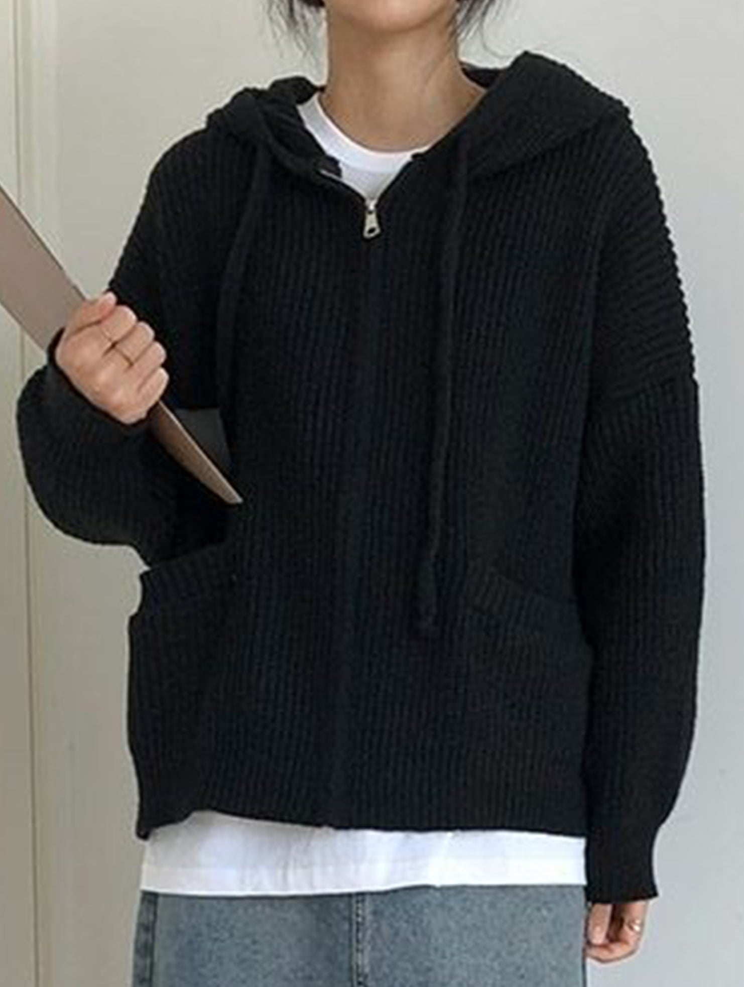 Retro-style relaxed knit cardigan