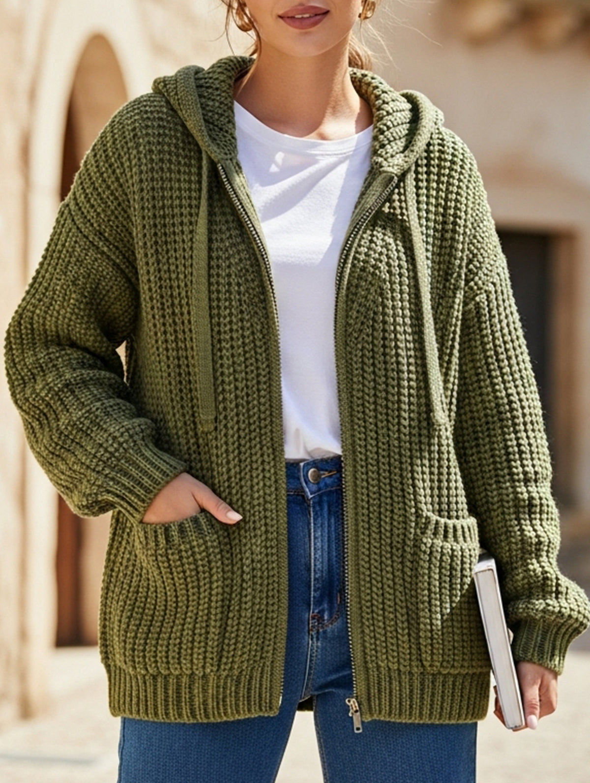 Retro-style relaxed knit cardigan