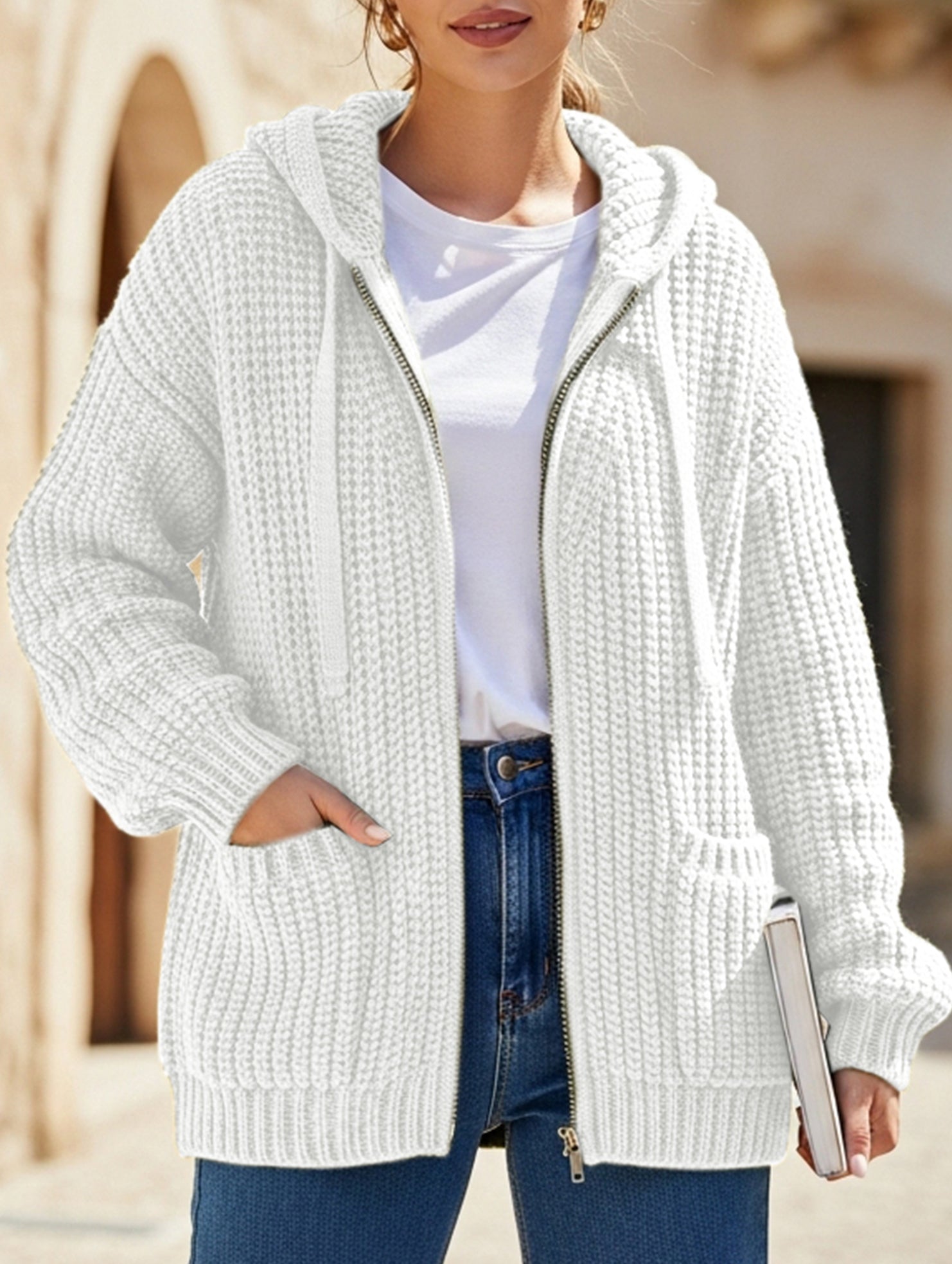 Retro-style relaxed knit cardigan