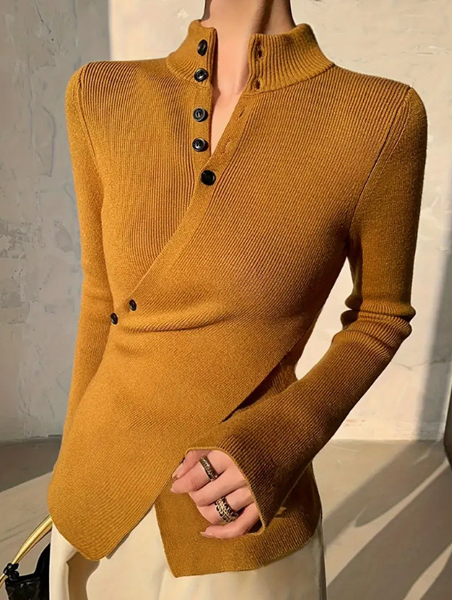 Asymmetric High Neck Knit Top Long Sleeve_CWOCAL01571