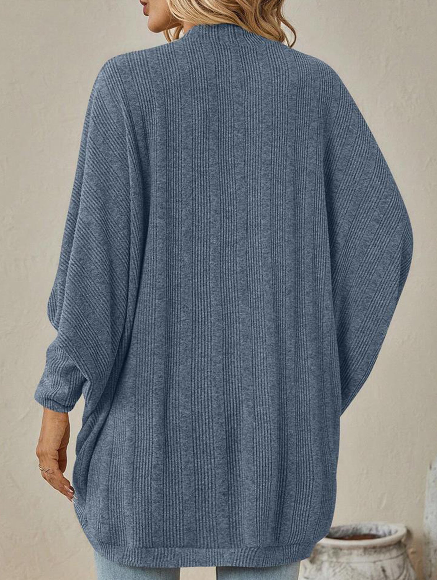 Solid color mid-length knitted cardigan