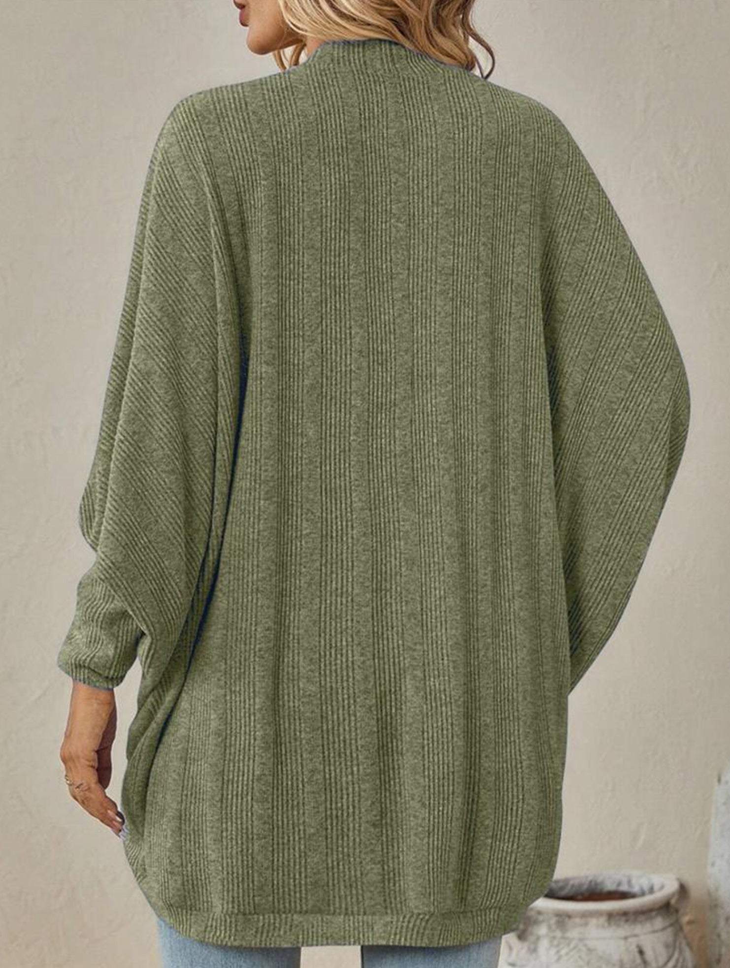 Solid color mid-length knitted cardigan