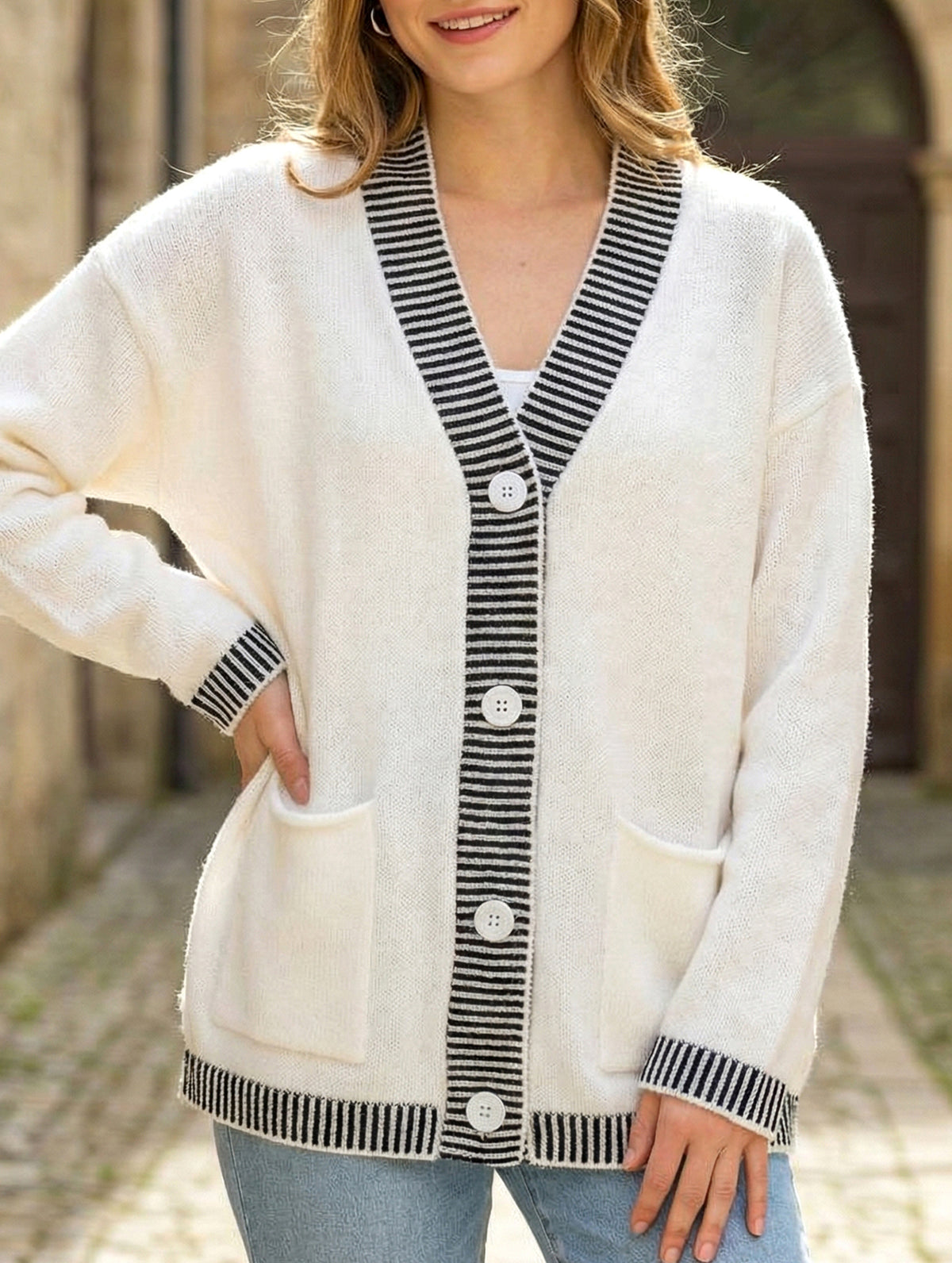 Striped Knit Cardigan with Pockets_CWOCAL01794