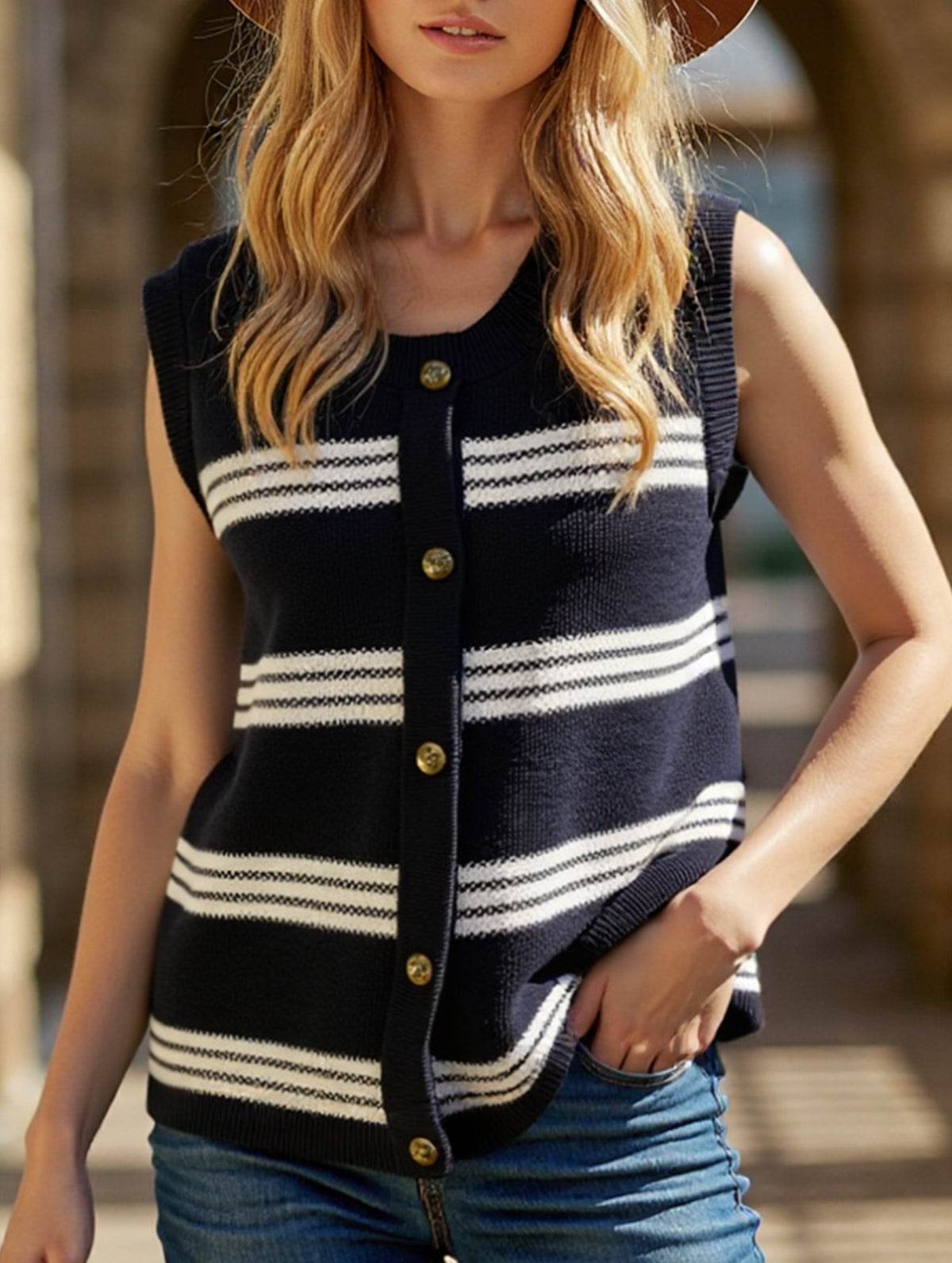 Cardigan with embroidery vest