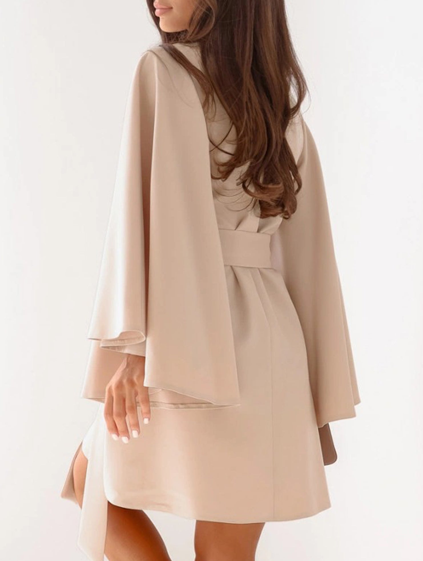 Round Neck Flare Sleeve Belted Dress_CWOCO00662