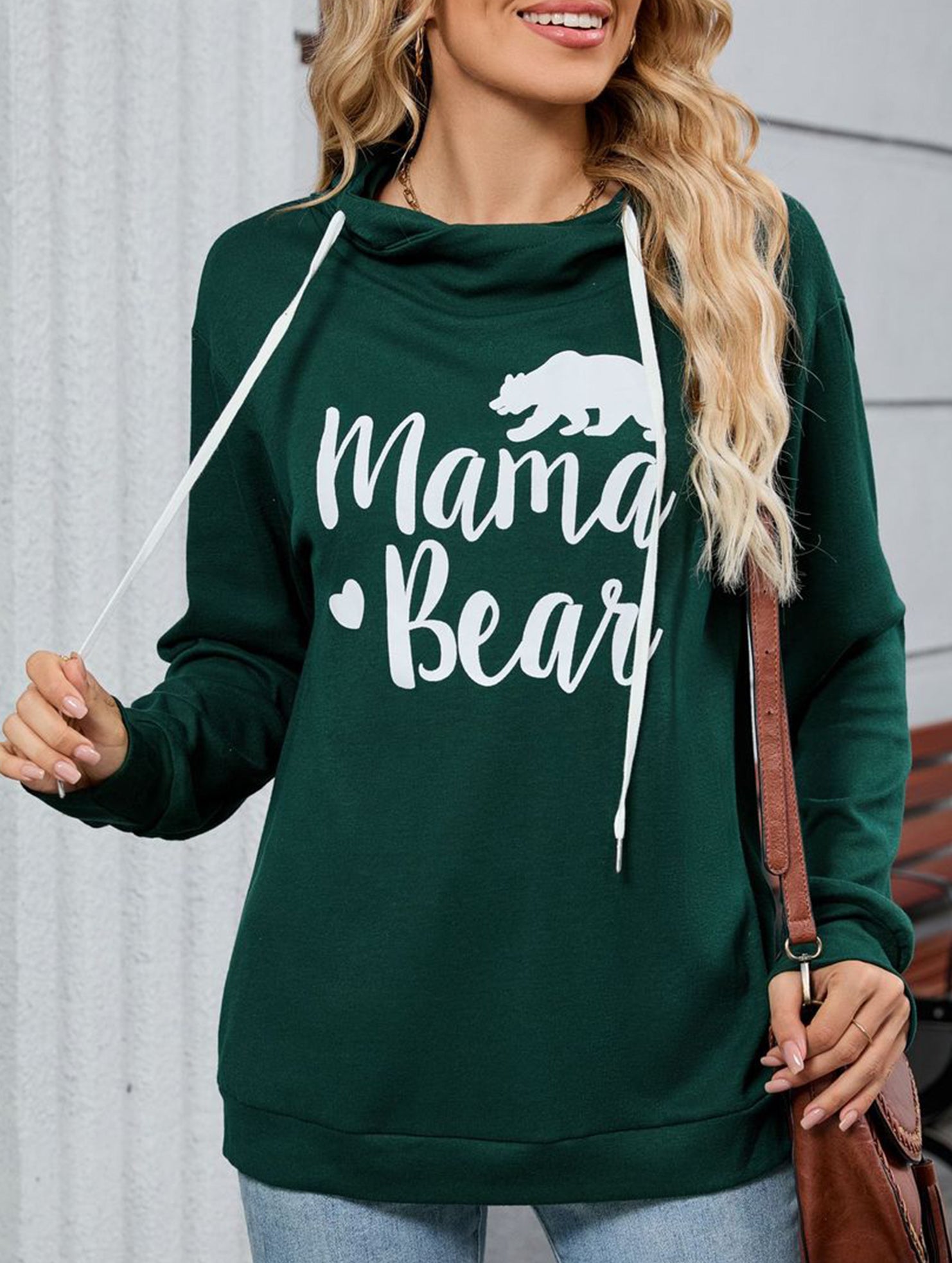 Loose long-sleeved printed hooded sweatshirt
