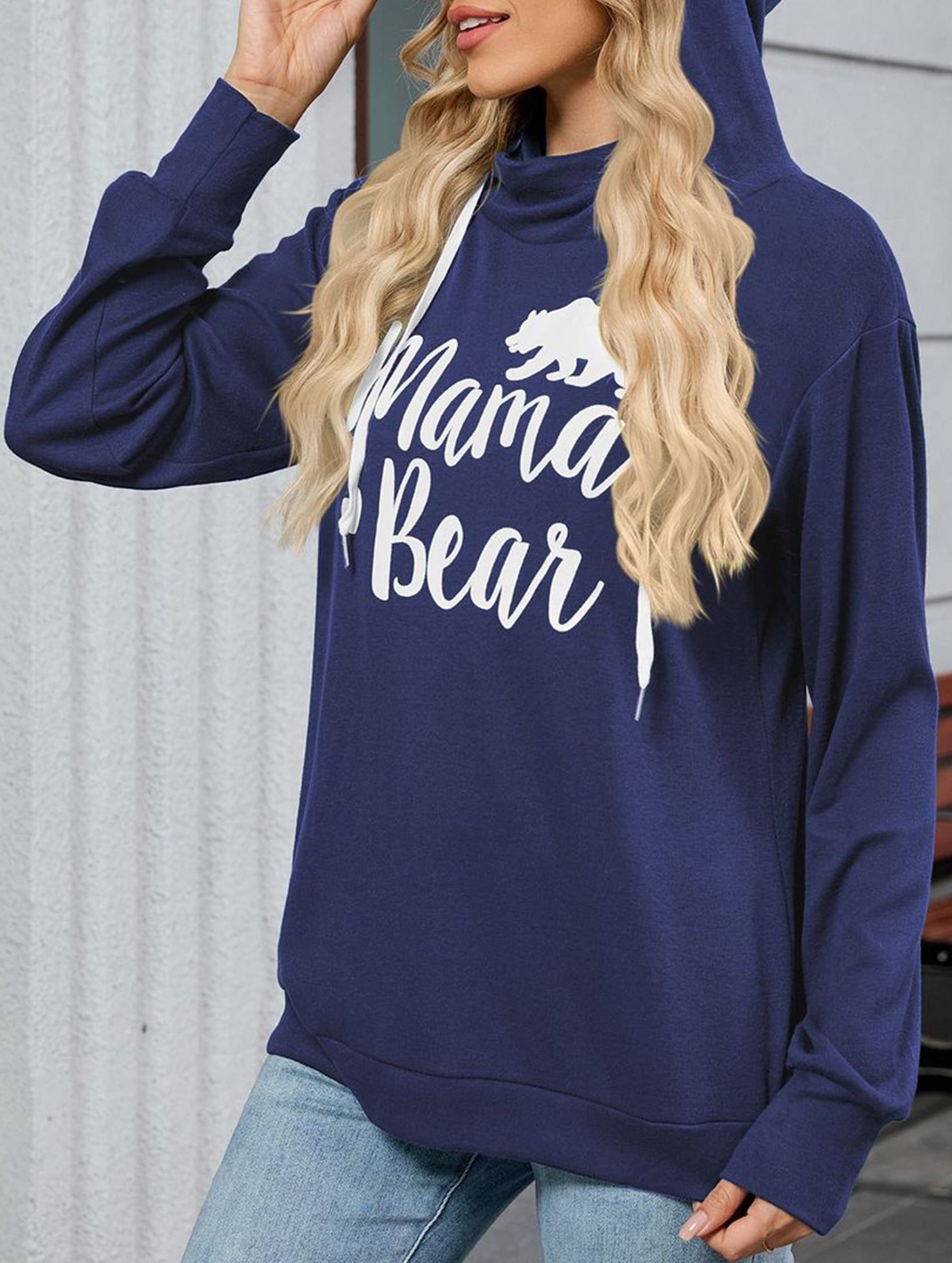 Loose long-sleeved printed hooded sweatshirt