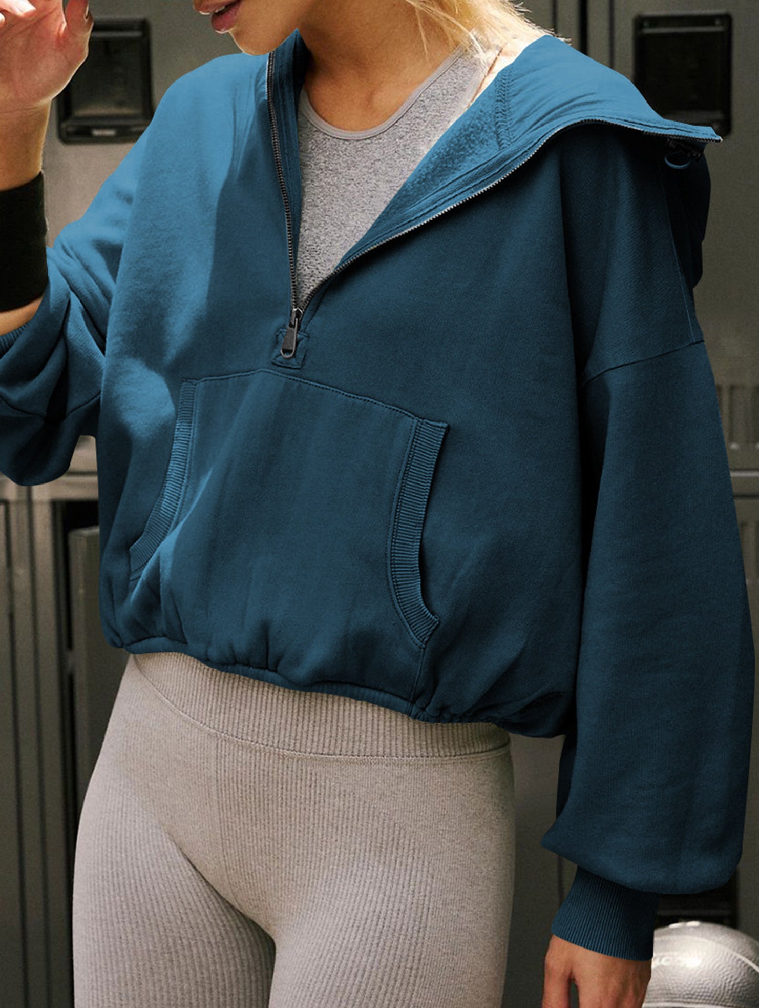 Zipper drawstring long-sleeved hoodie