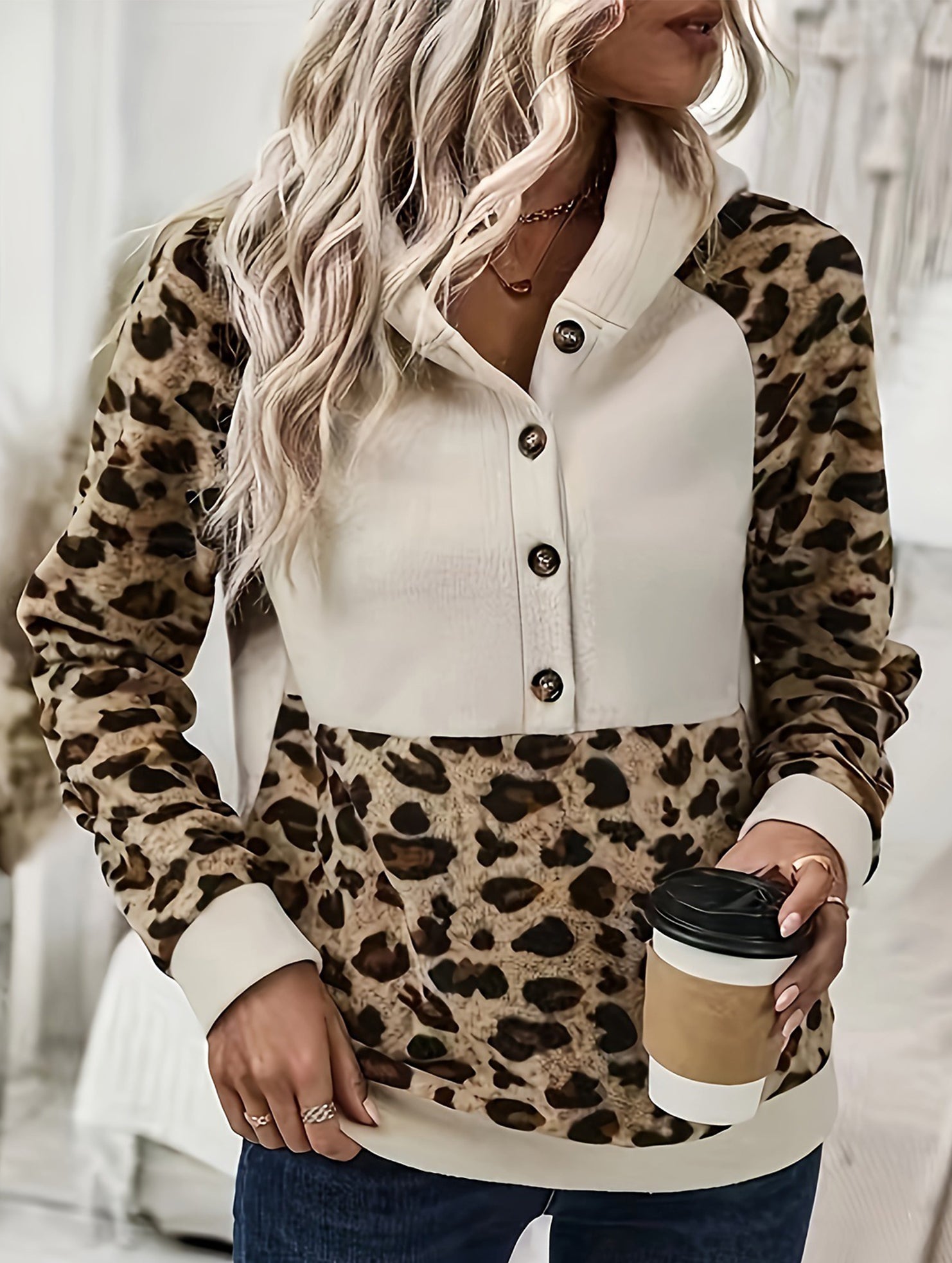 Versatile slim-fit leopard print hooded sweatshirt