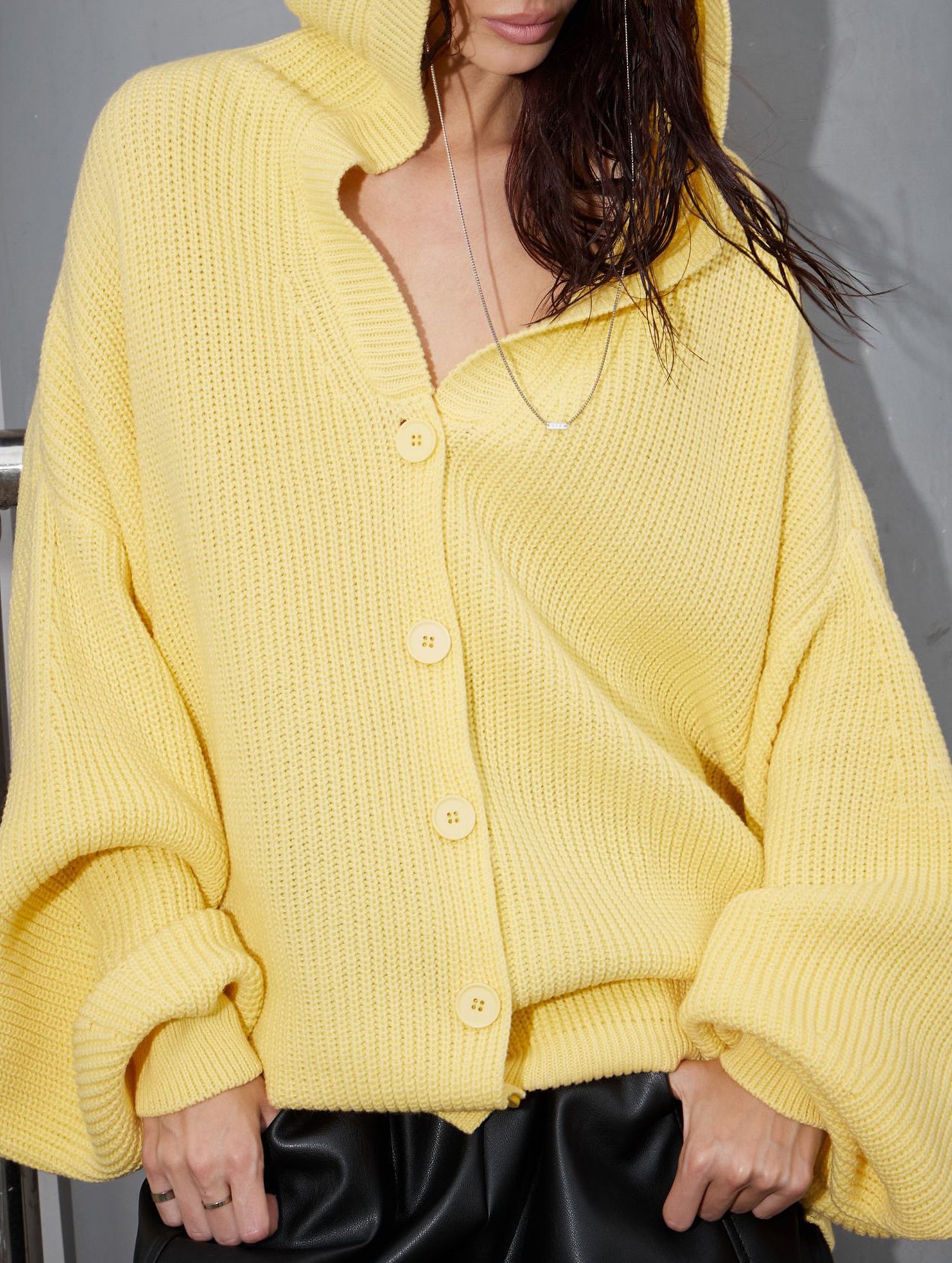 Casual soft long-sleeved knitted cardigan