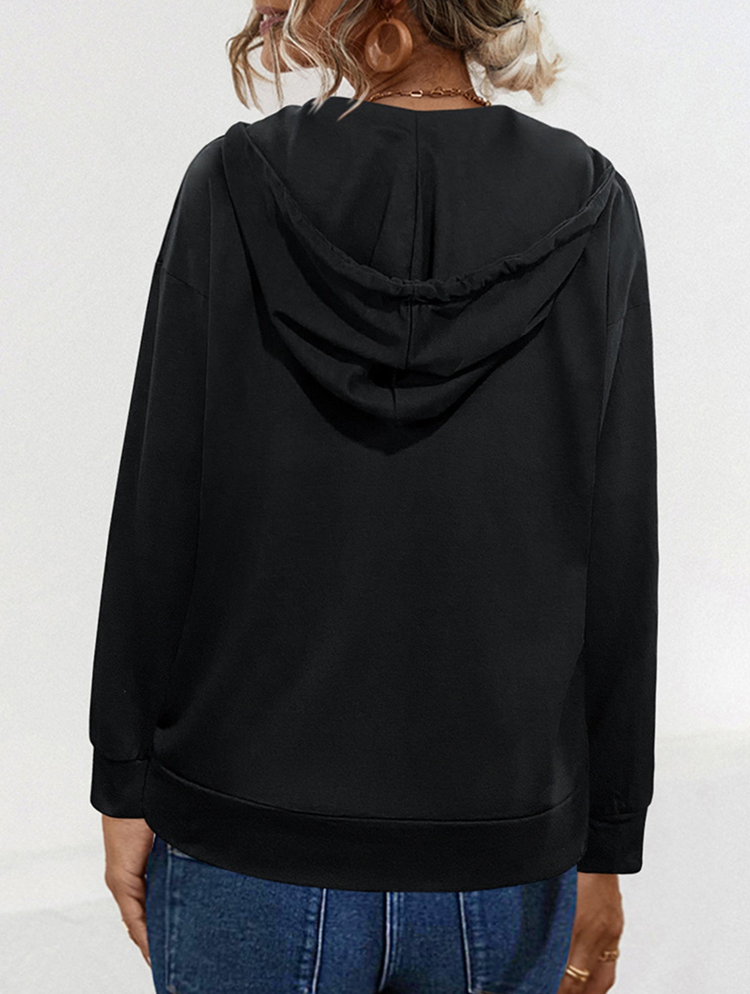 Solid Hooded Drawstring Pocket Sweatshirt_CWOHOL00826