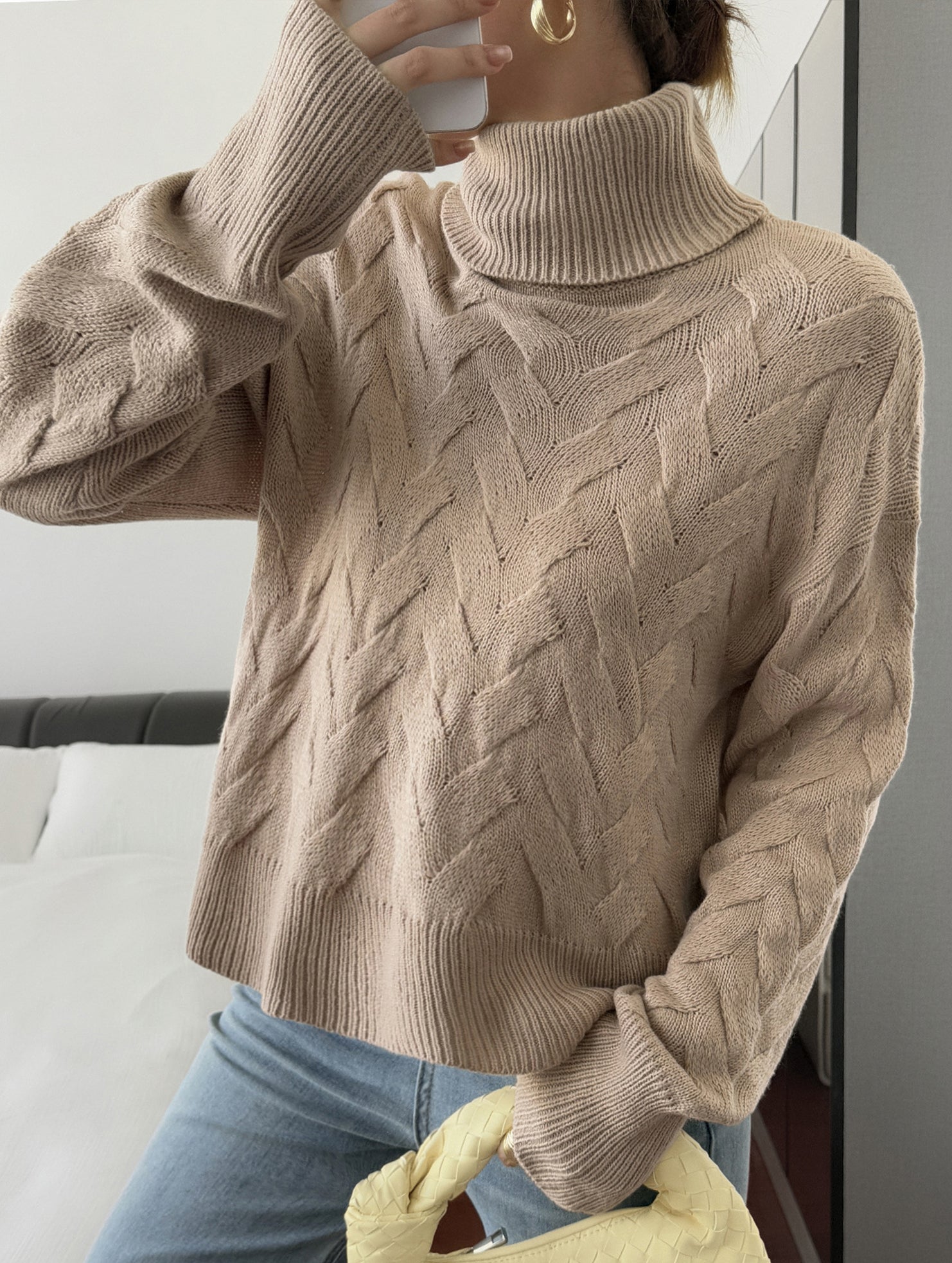 Casual solid color wool long-sleeved sweater