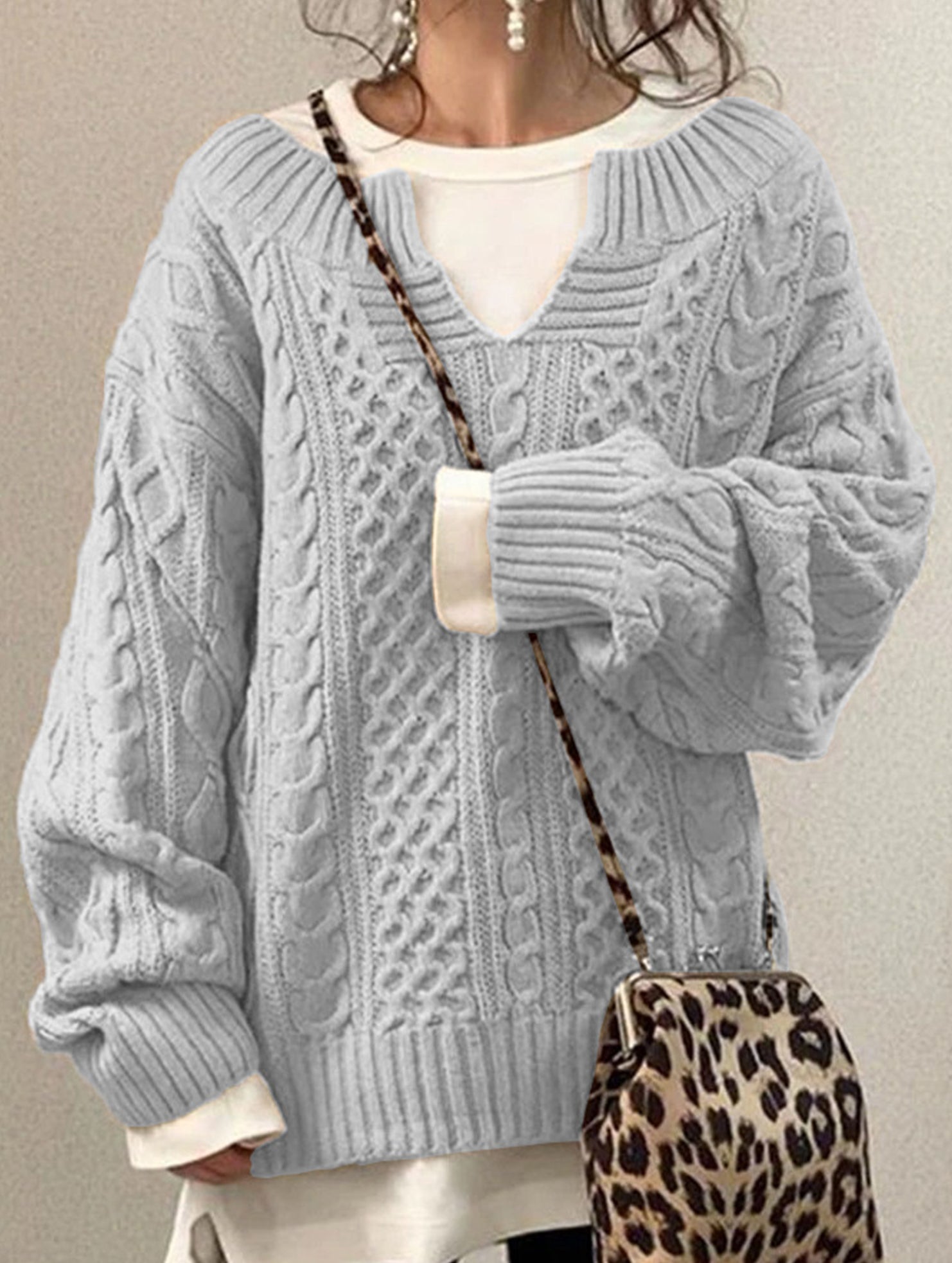 Casual knitted cable-knit sweater