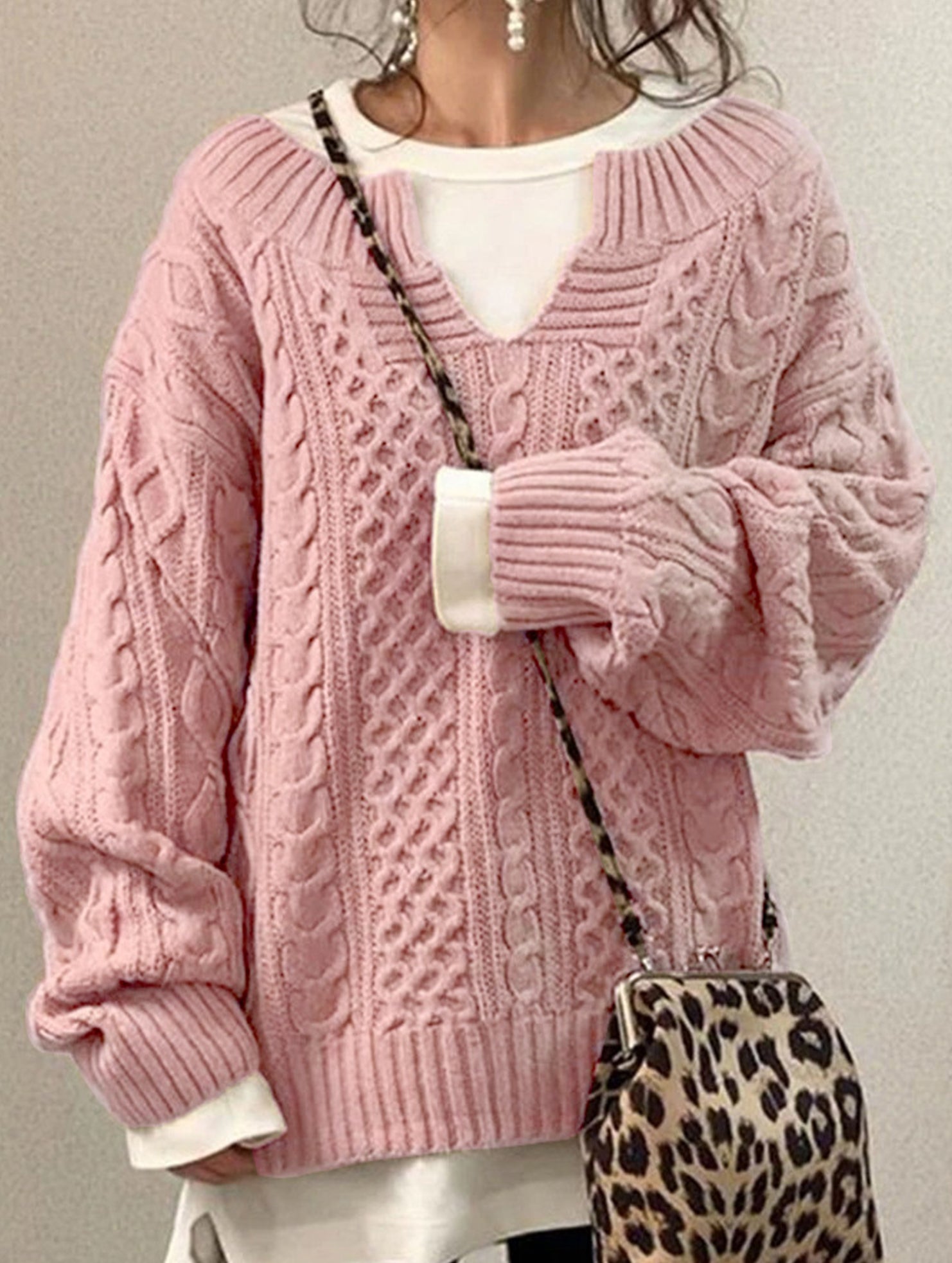 Casual knitted cable-knit sweater