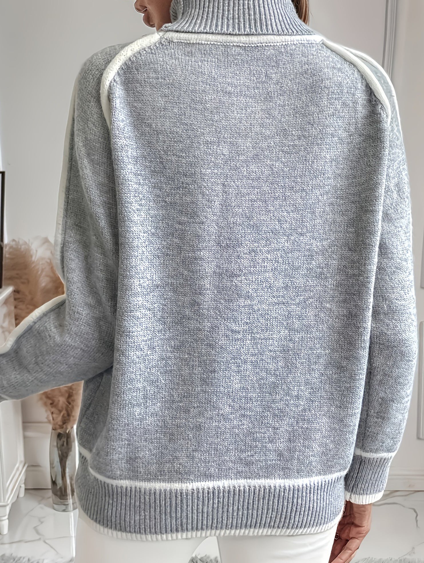 Loose turtleneck pullover sweater