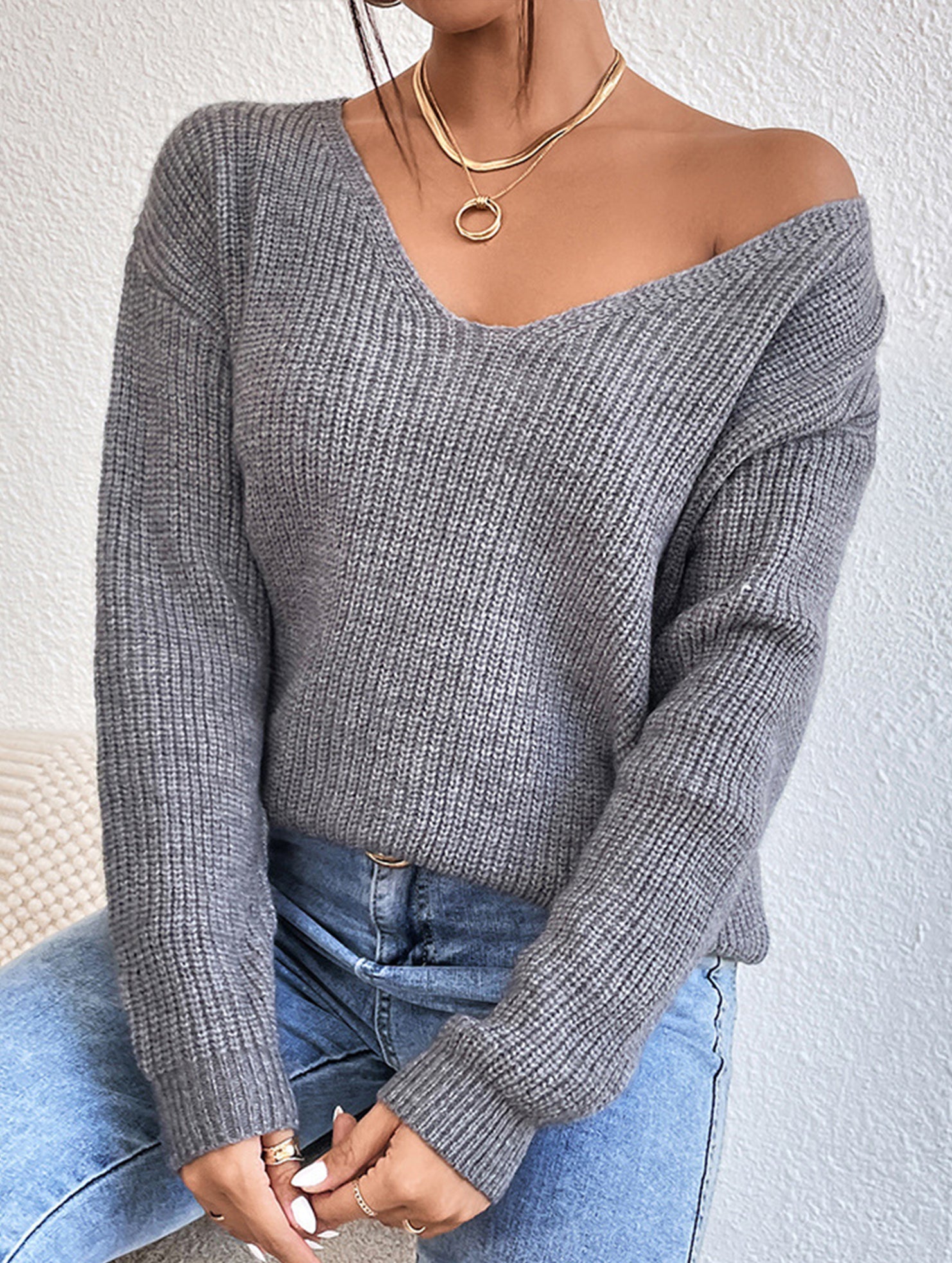Lace hollow V-neck pullover long-sleeved sweater
