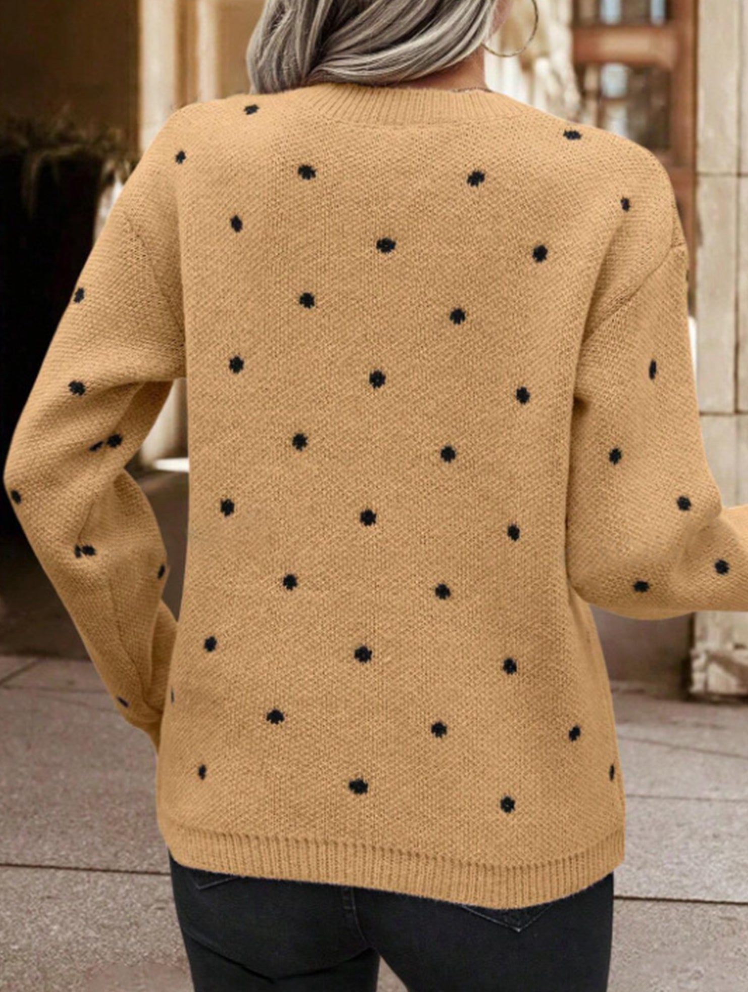 Polka dot jacquard round neck long-sleeved sweater