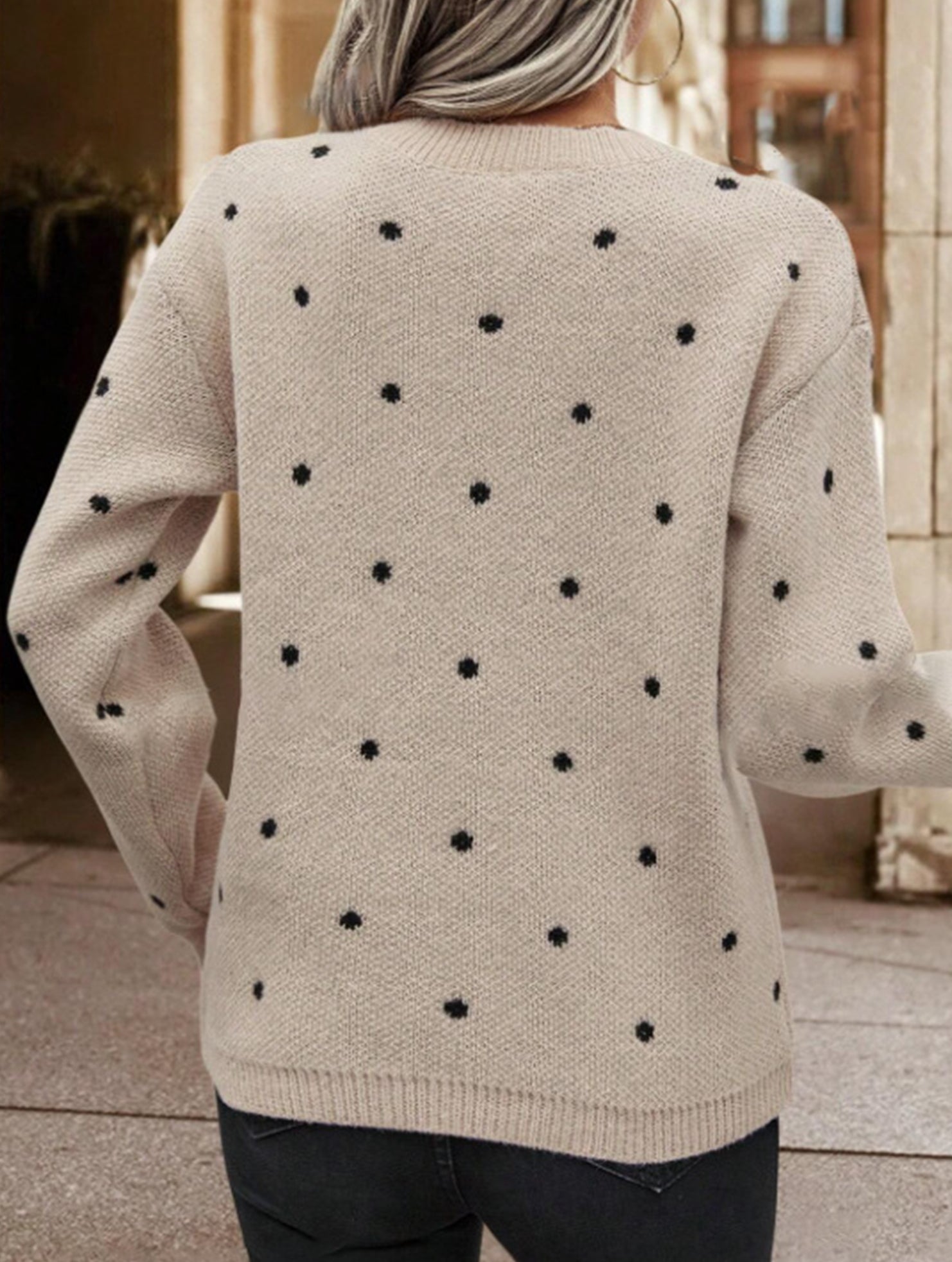 Polka dot jacquard round neck long-sleeved sweater