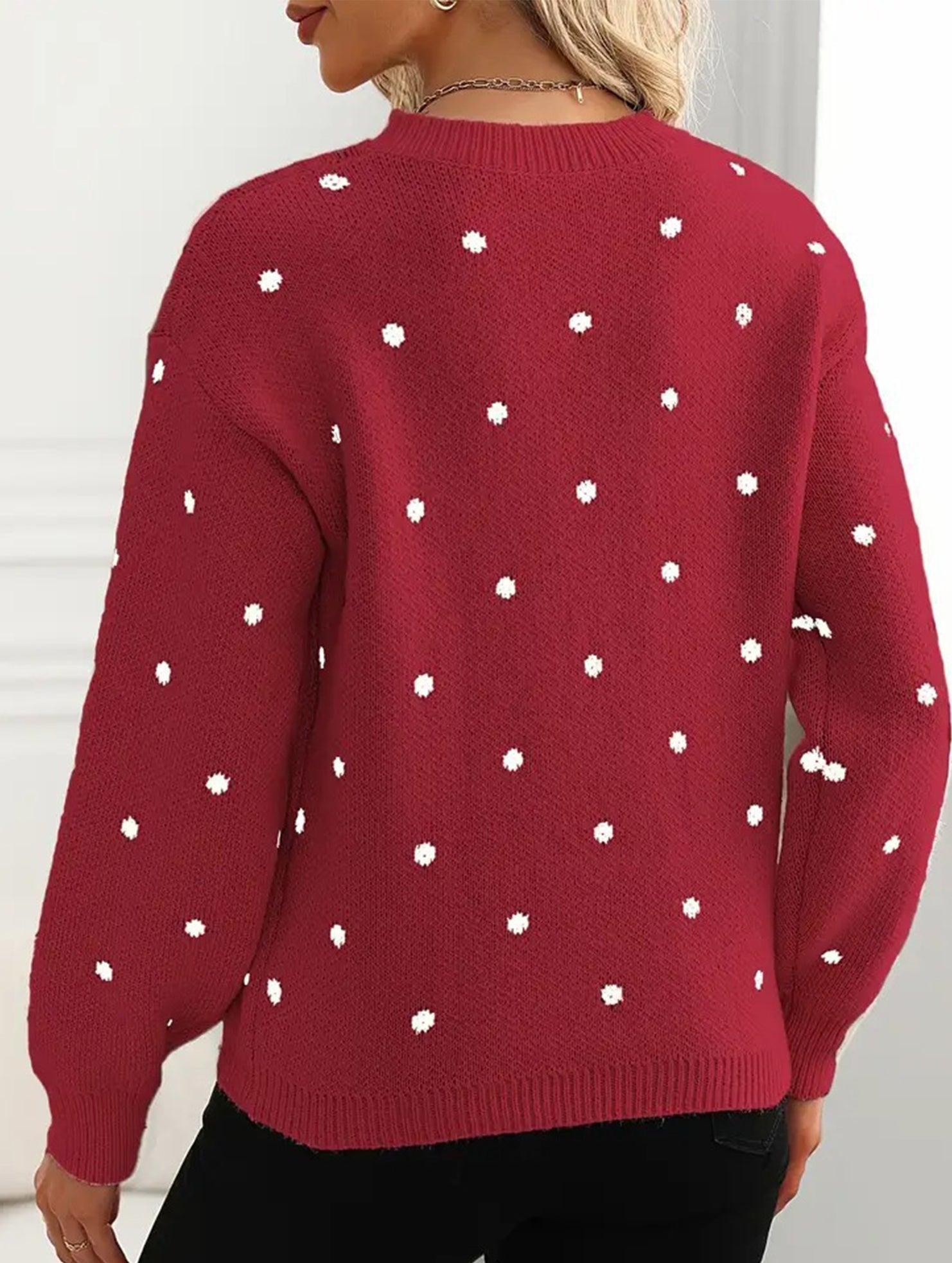 Polka dot jacquard round neck long-sleeved sweater