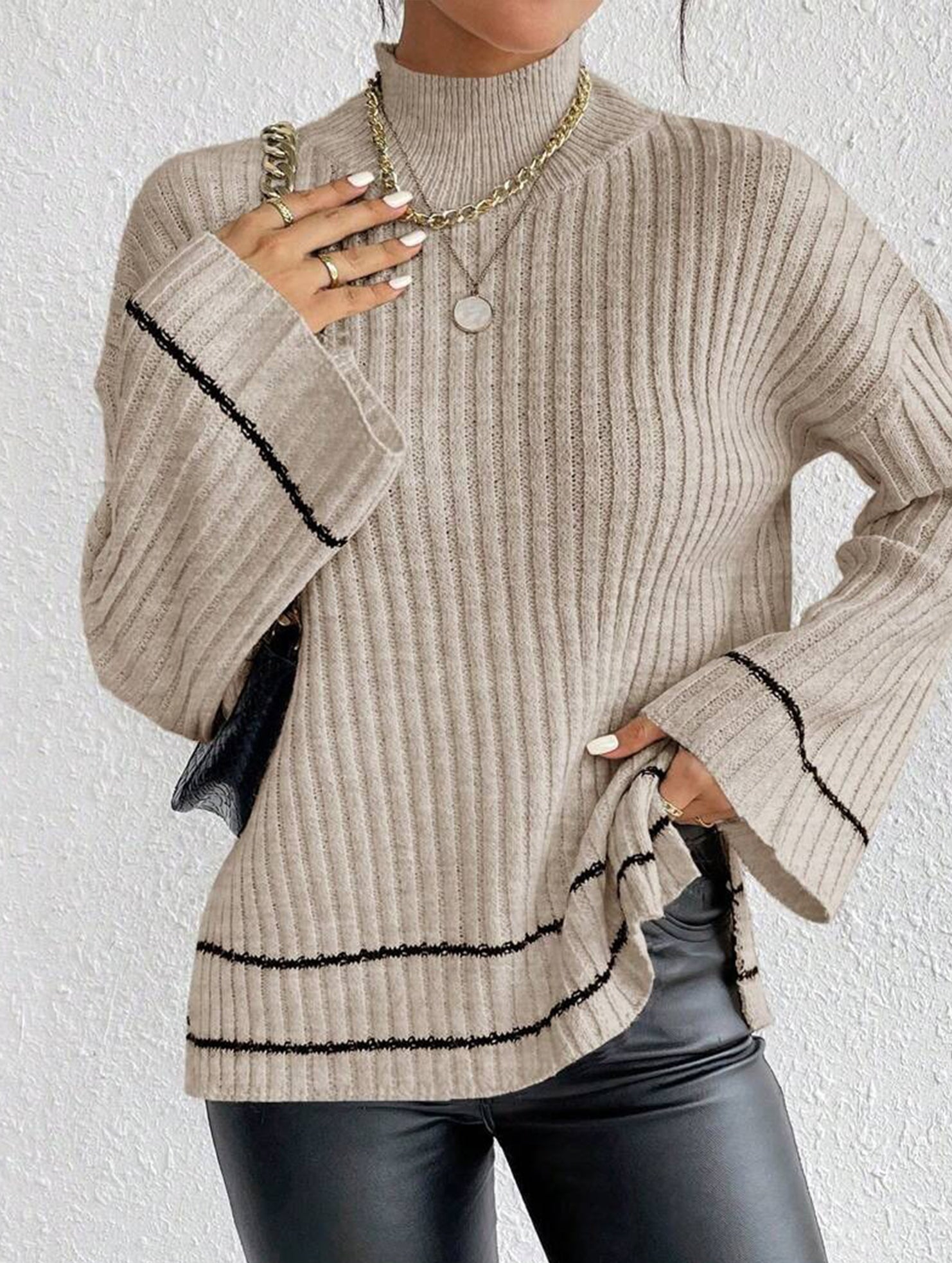 Color-blocked loose long-sleeved sweater