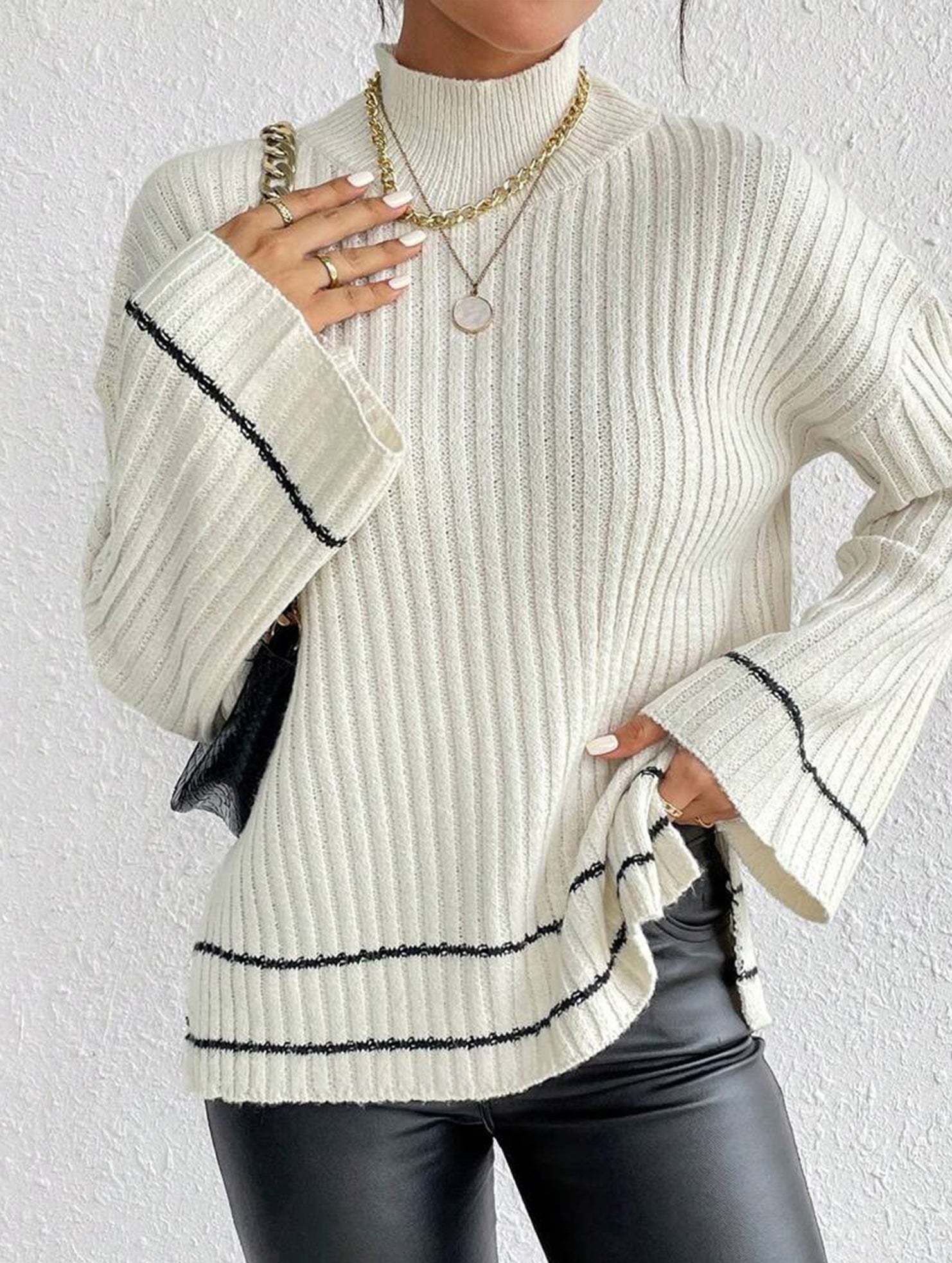 Color-blocked loose long-sleeved sweater