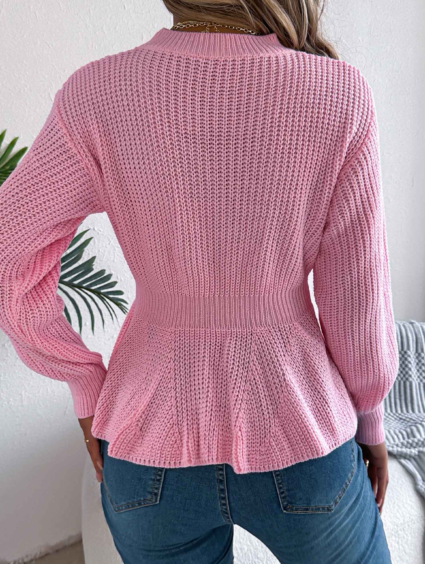 Solid color cable knitted waist ruffled sweater