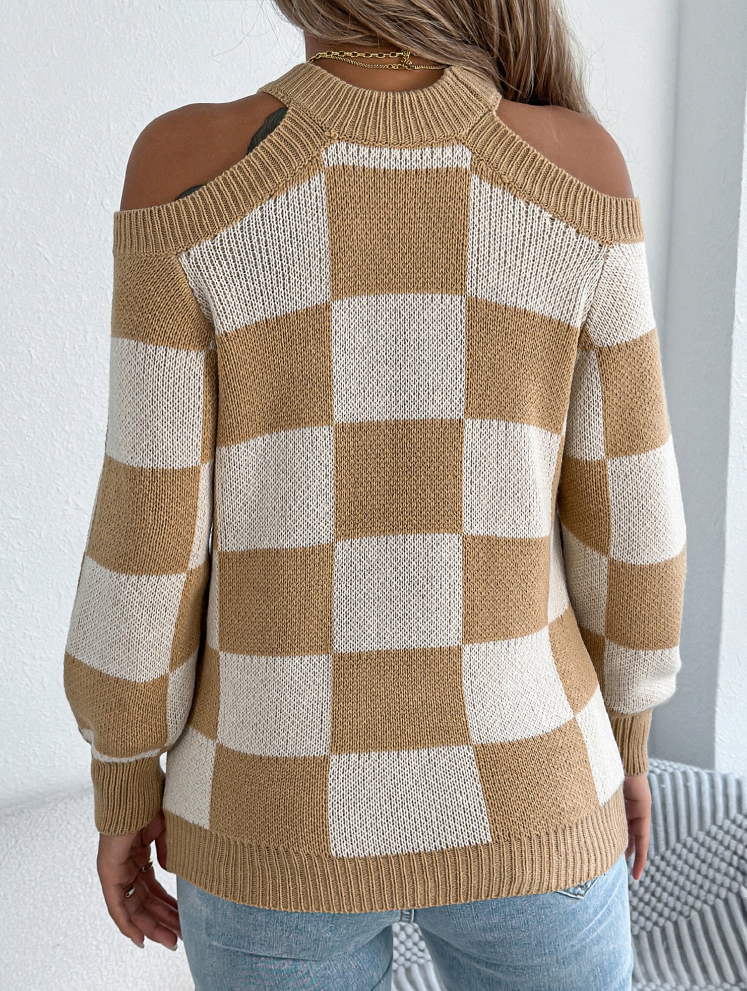 Casual off-the-shoulder contrast plaid sweater