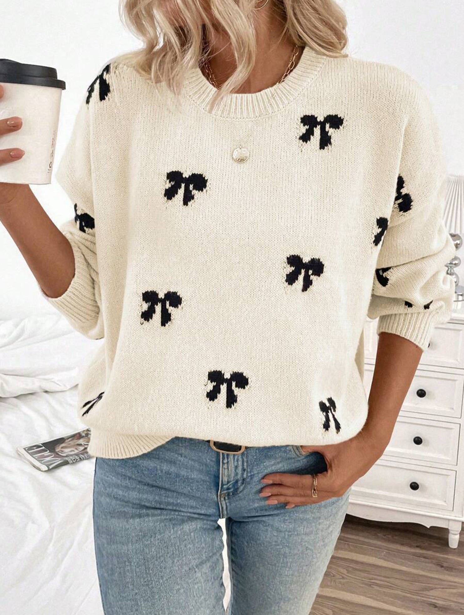 Fashionable new style pullover bow sweater
